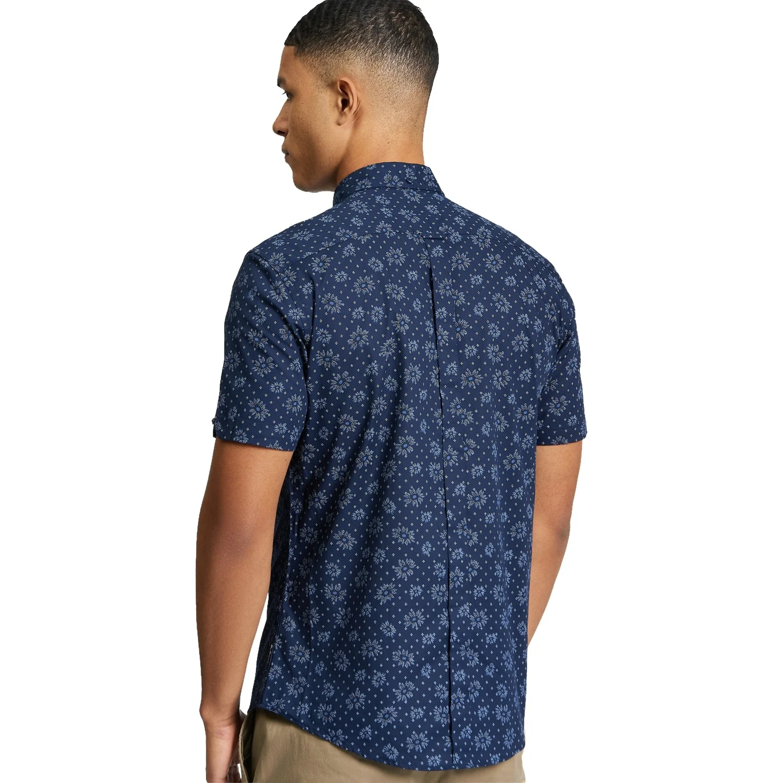 Ben Sherman Mens Floral Geo Print Short Sleeve Shirt - Image 2