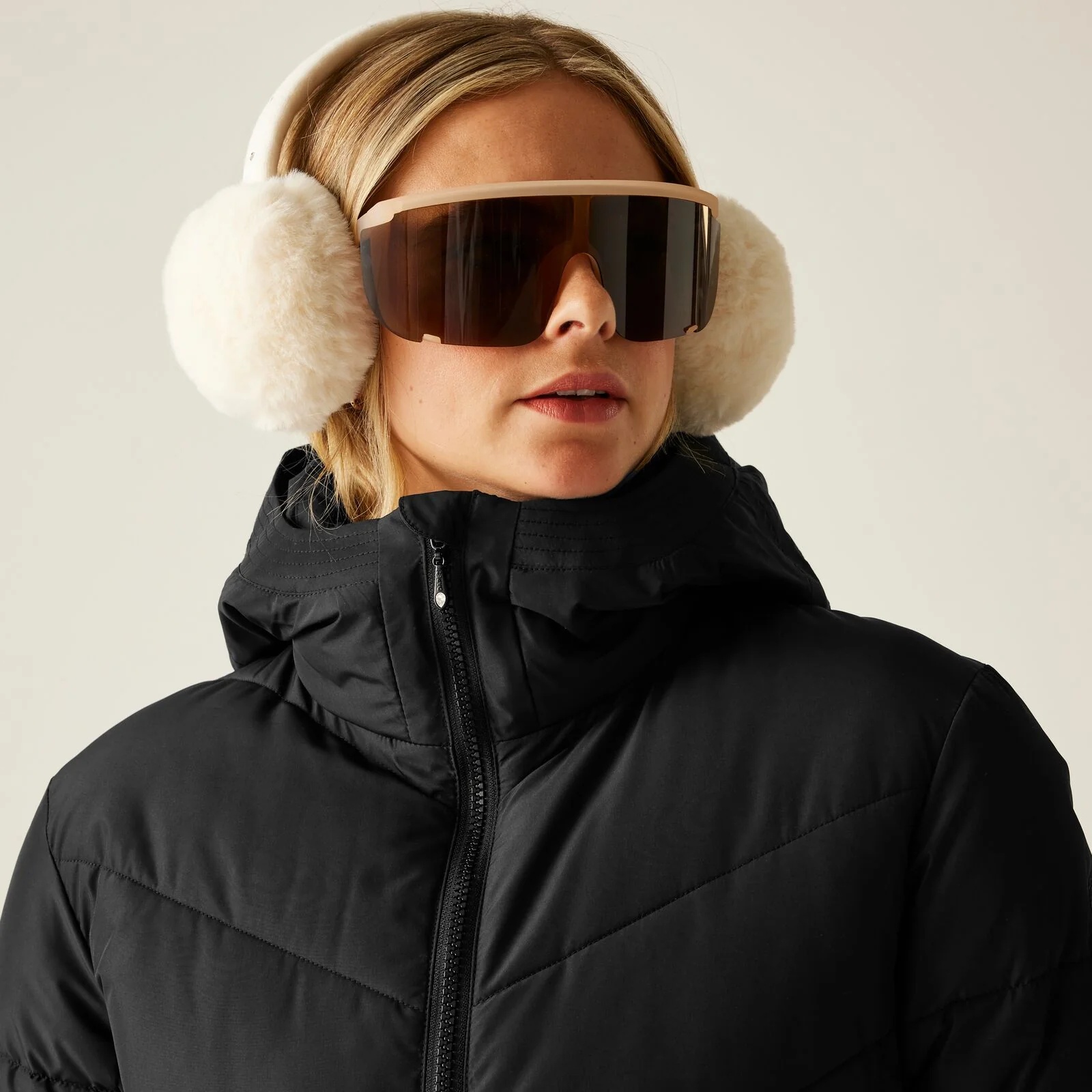 Dare 2b Womens Striking V Slim Fit Waterproof Ski Jacket - Image 9