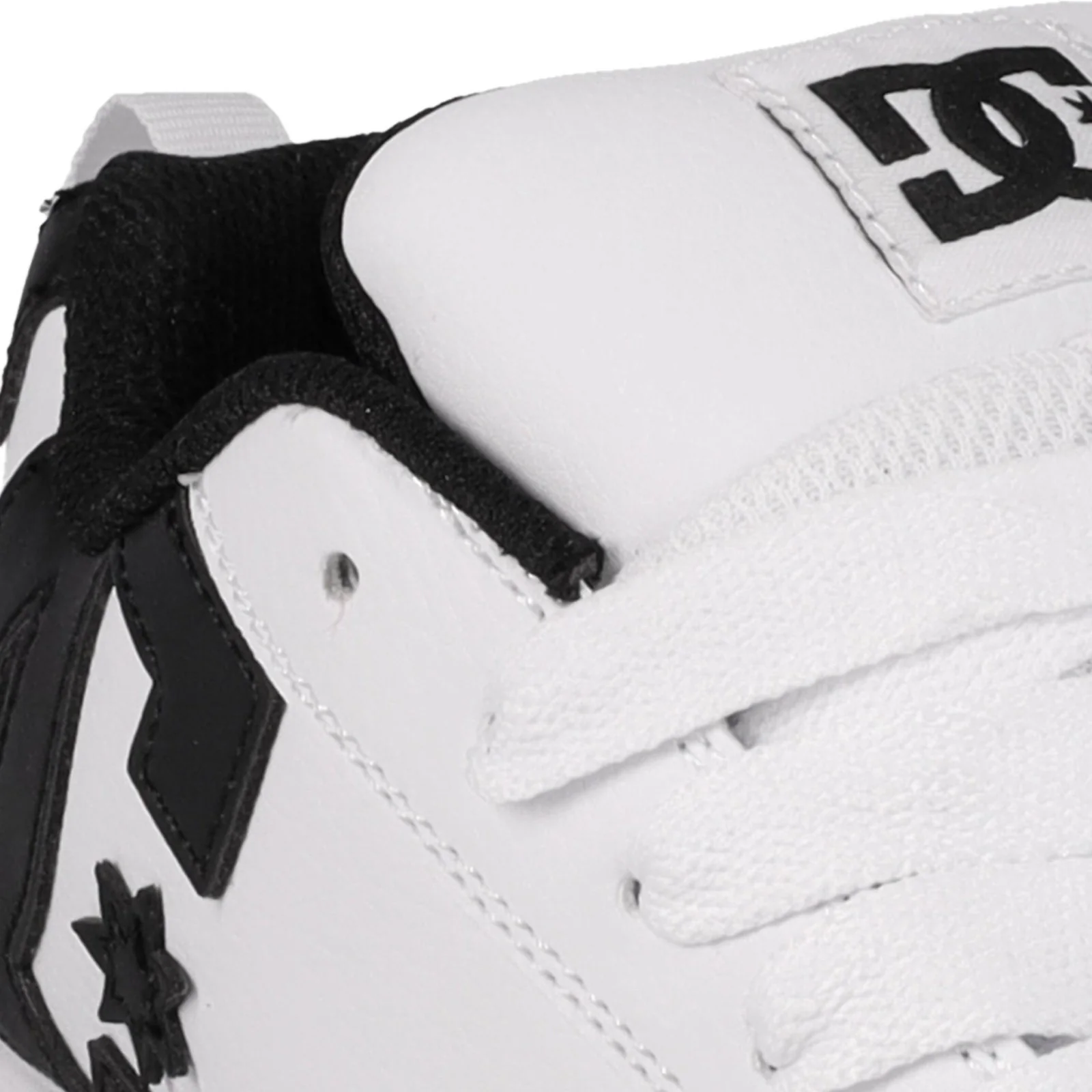 DC Shoes Kids Court Graffik Leather Chunky Trainers - Image 39