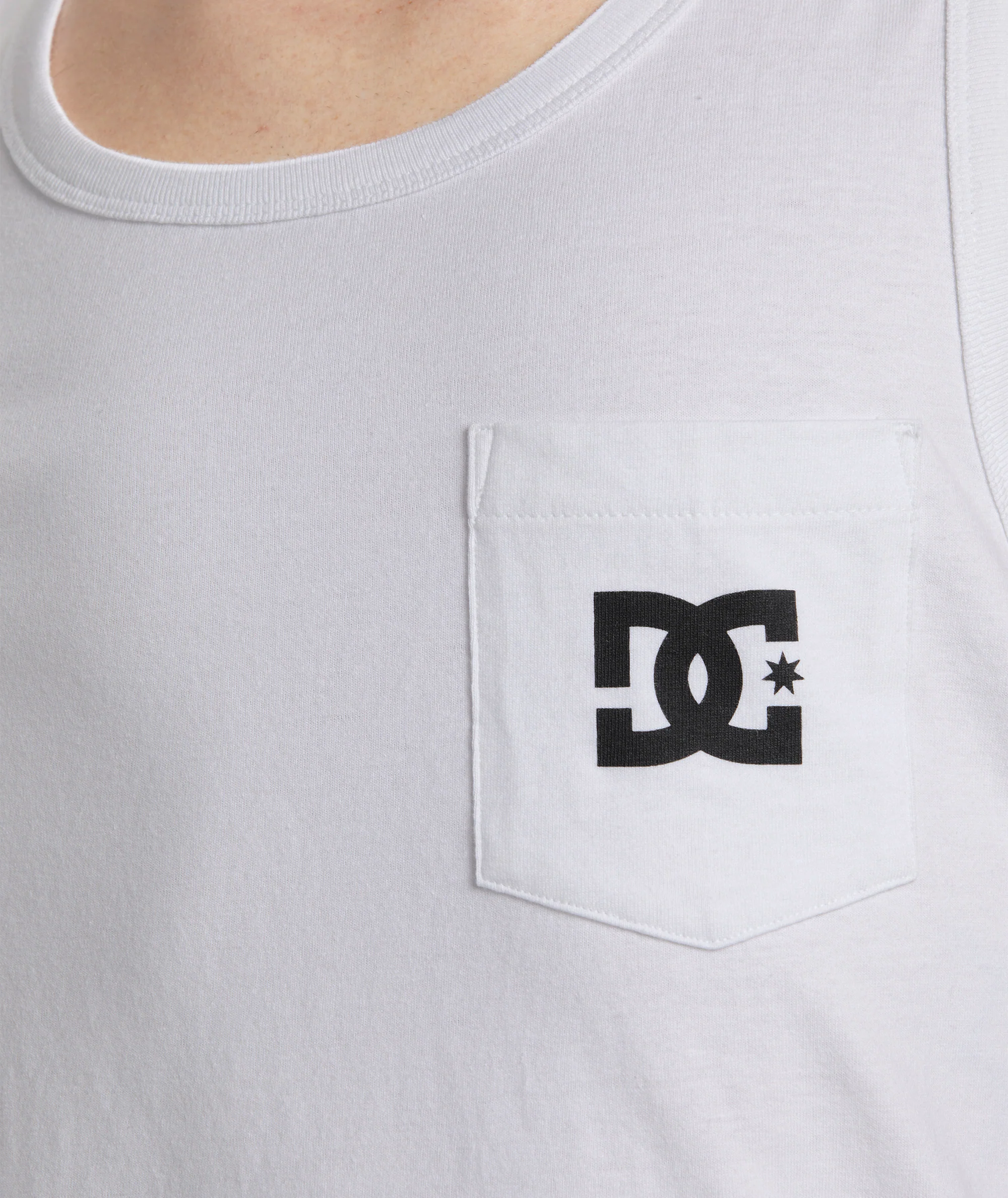 DC Shoes Mens DC Star Pocket Crew Neck Vest Top - Image 11