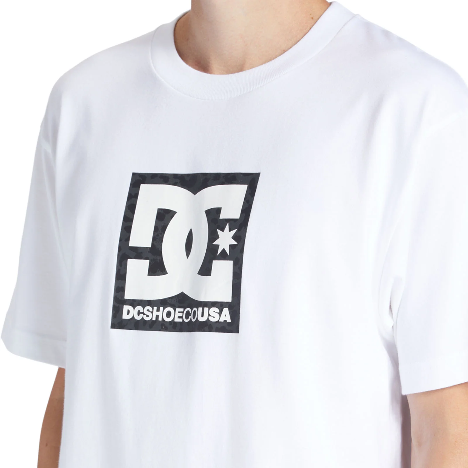 DC Shoes Mens Square Star Fill Short Sleeve Crew Neck T-Shirt - Image 9