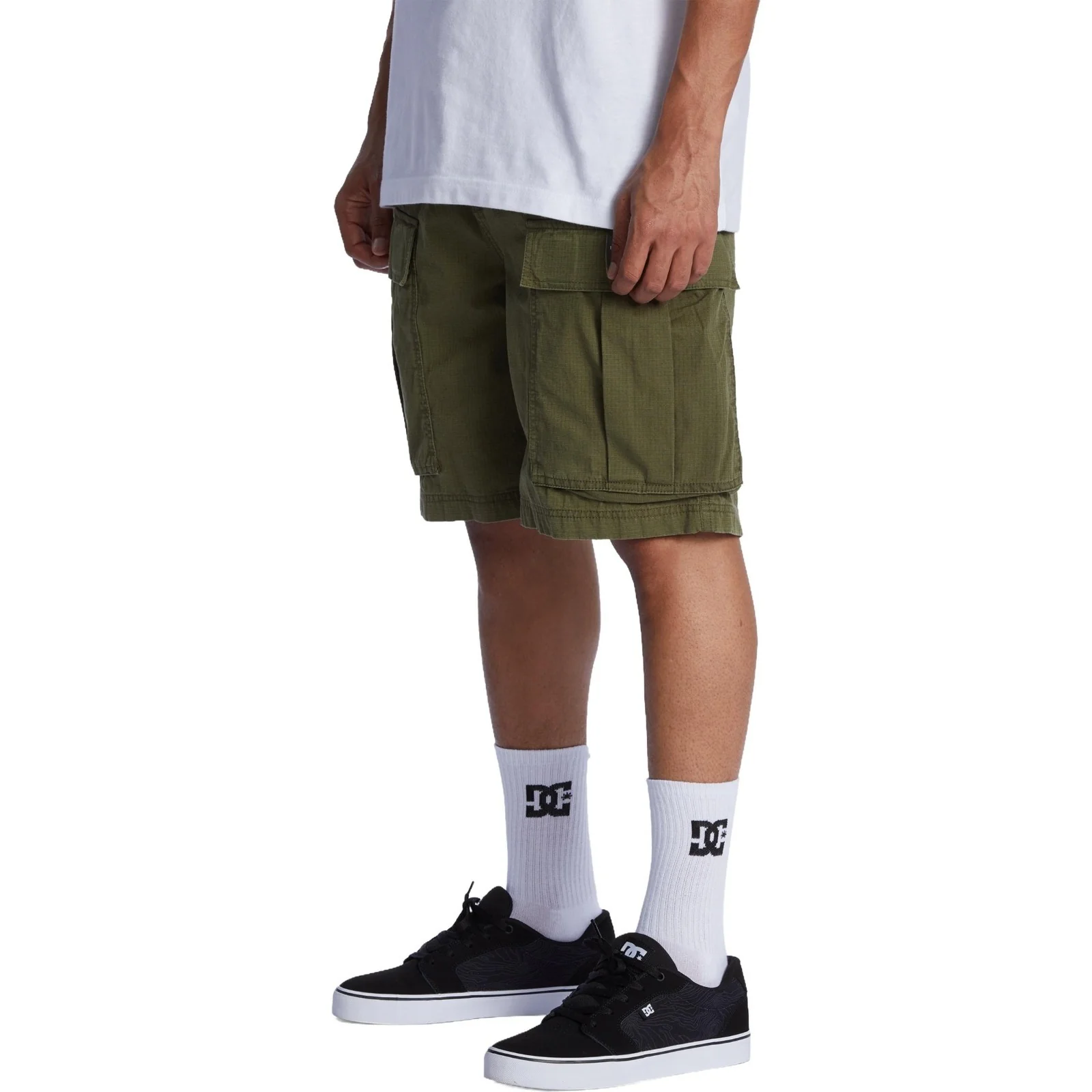 DC Shoes Mens Tundra Baggy Cargo Shorts - Image 15
