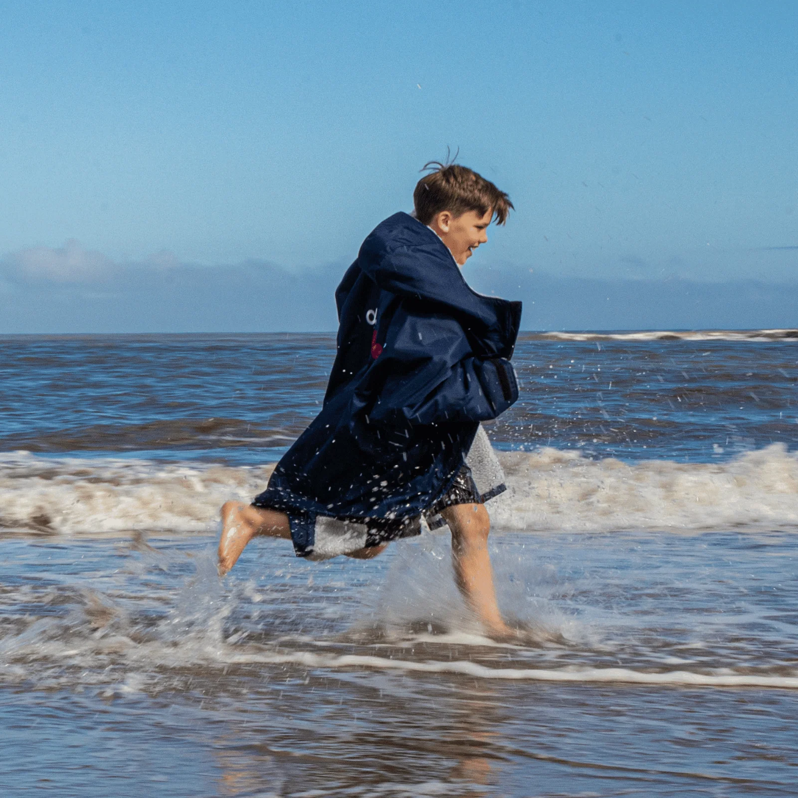 dryrobe Kids Advance Long Sleeve Changing Robe - Image 56