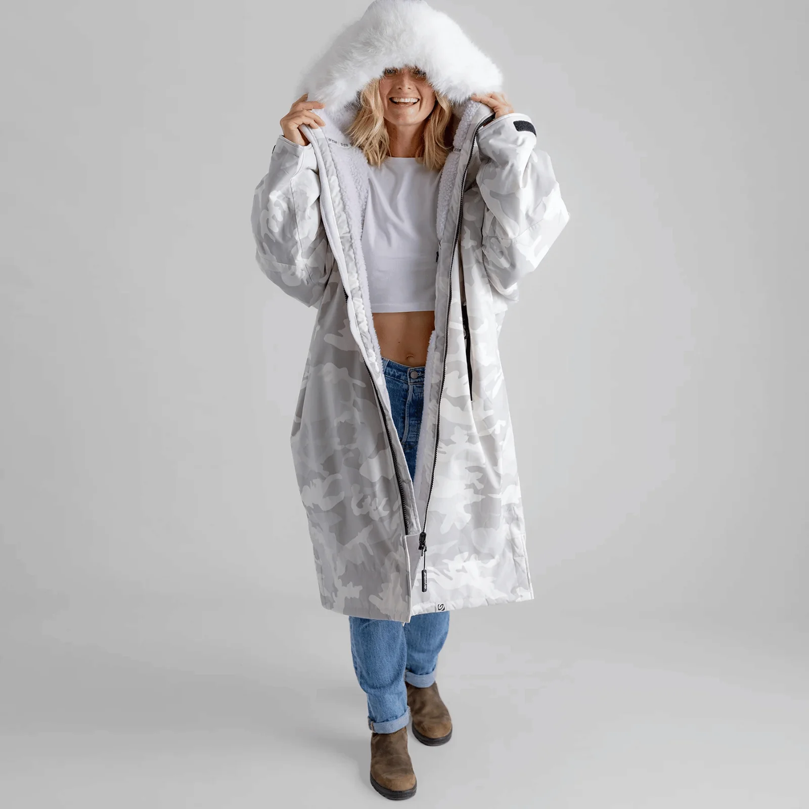 Dryrobe Unisex Alpine Advance Long Sleeve Changing Robe - Image 3