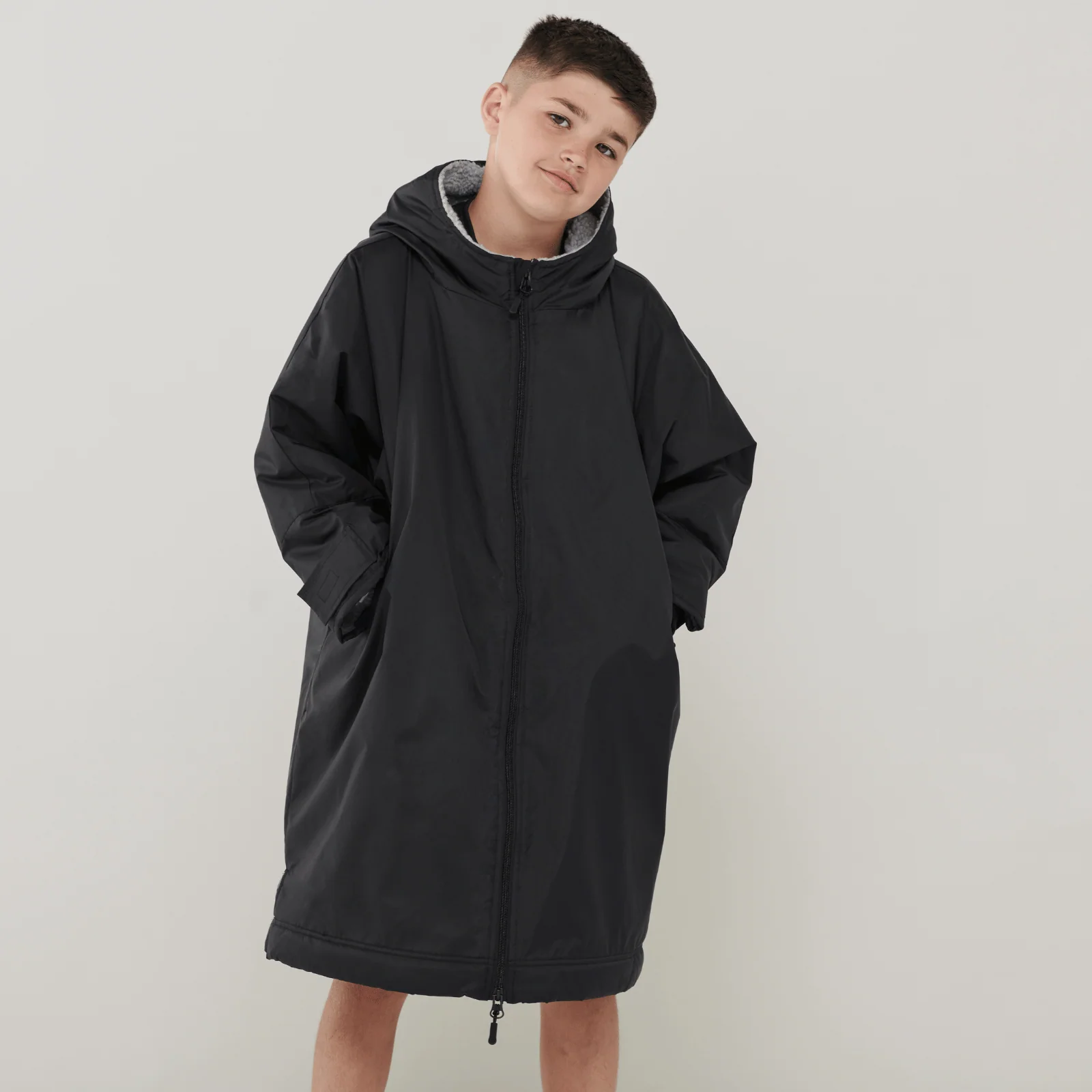 Finden & Hales Kids Waterproof Printable Changing Robe - Image 18
