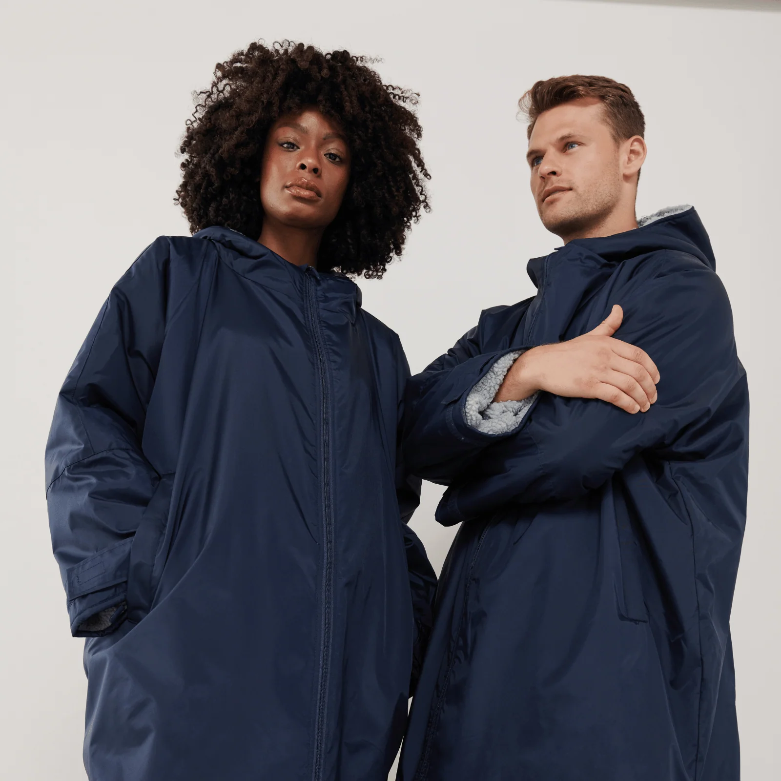 Finden + Hales Mens Waterproof Printable Changing Robe - Image 19