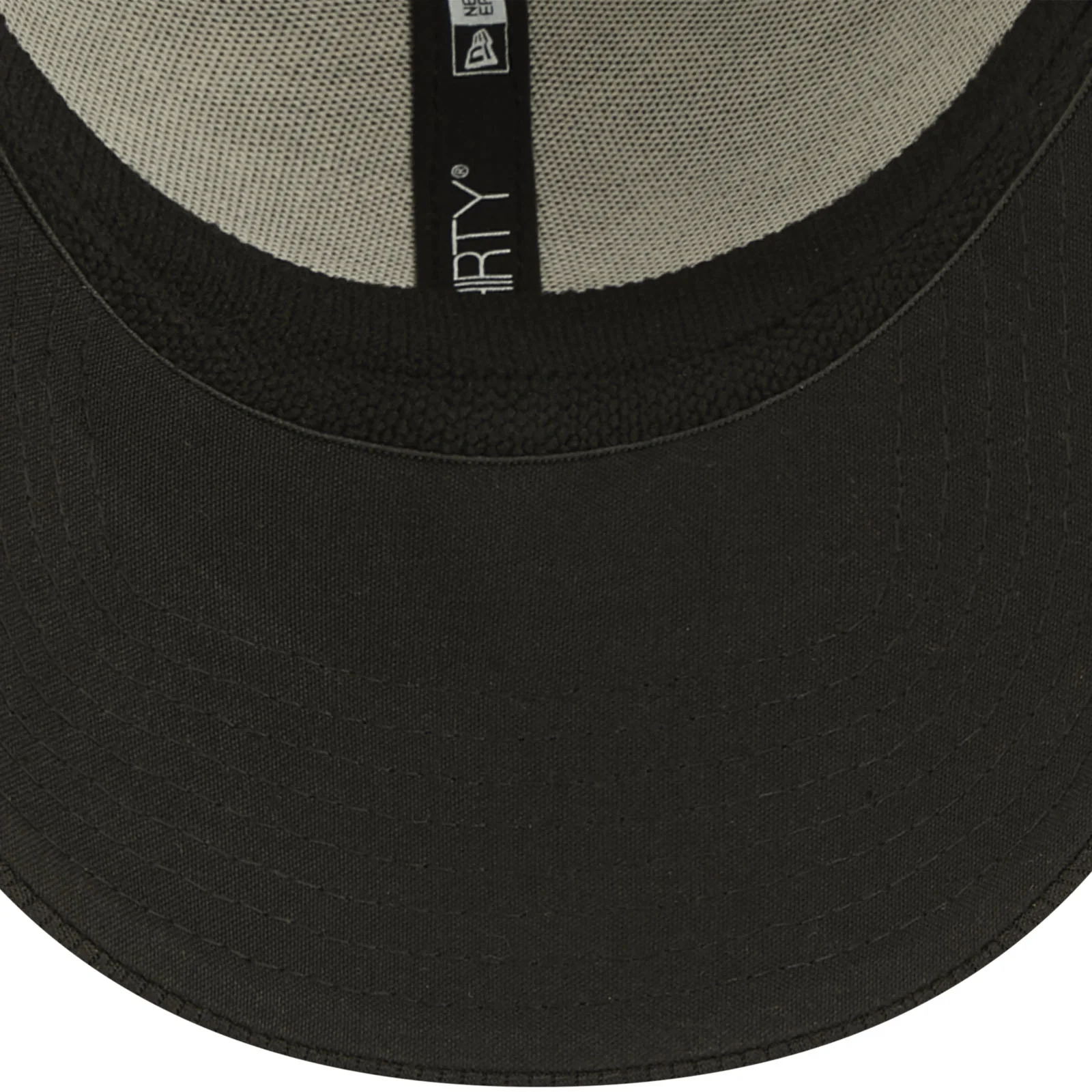New Era Atlanta Falcons NFL 2022 Sideline 39THIRTY Baseball Cap - Black - Image 7