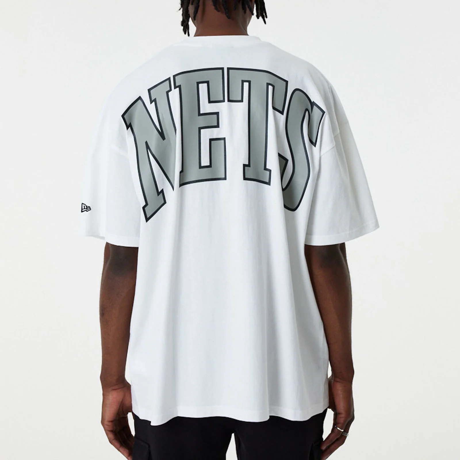 New Era Brooklyn Nets NBA Infill Logo Oversized T-Shirt - White - Image 2