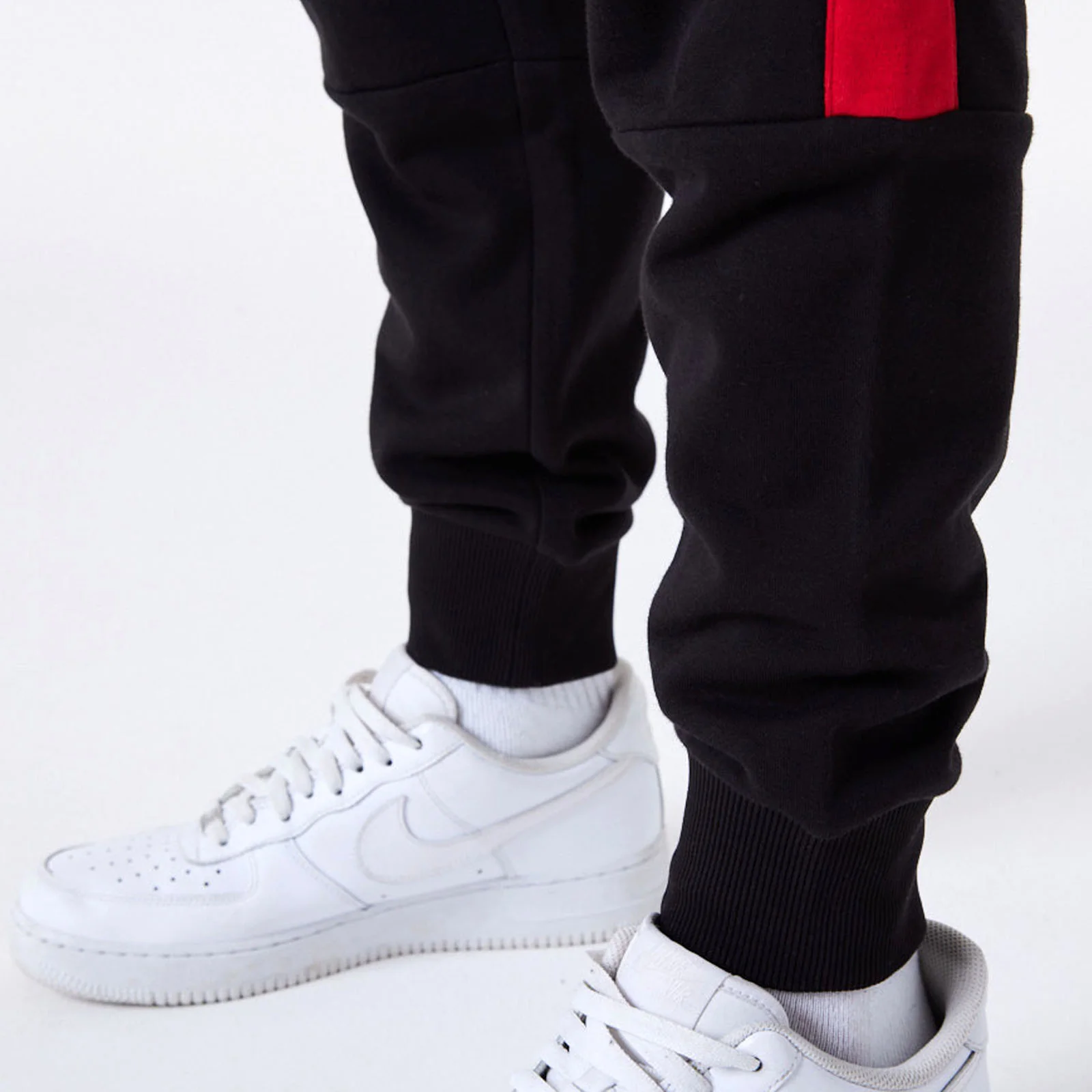 New Era Mens Chicago Bulls NBA Panel Tapered Joggers - Black - Image 6