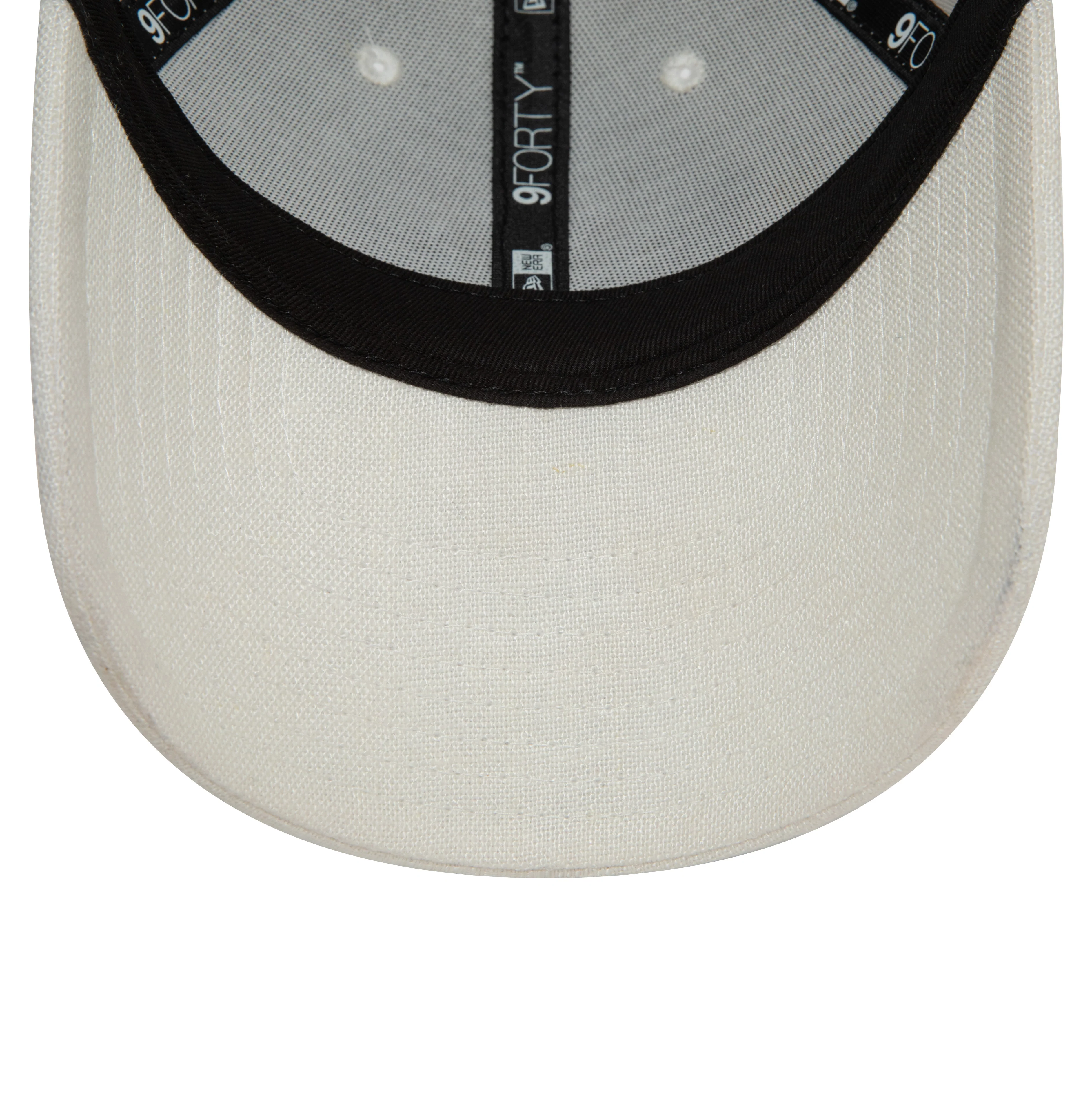 New Era Mens New York Yankees 9FORTY Baseball Cap - White - Image 4