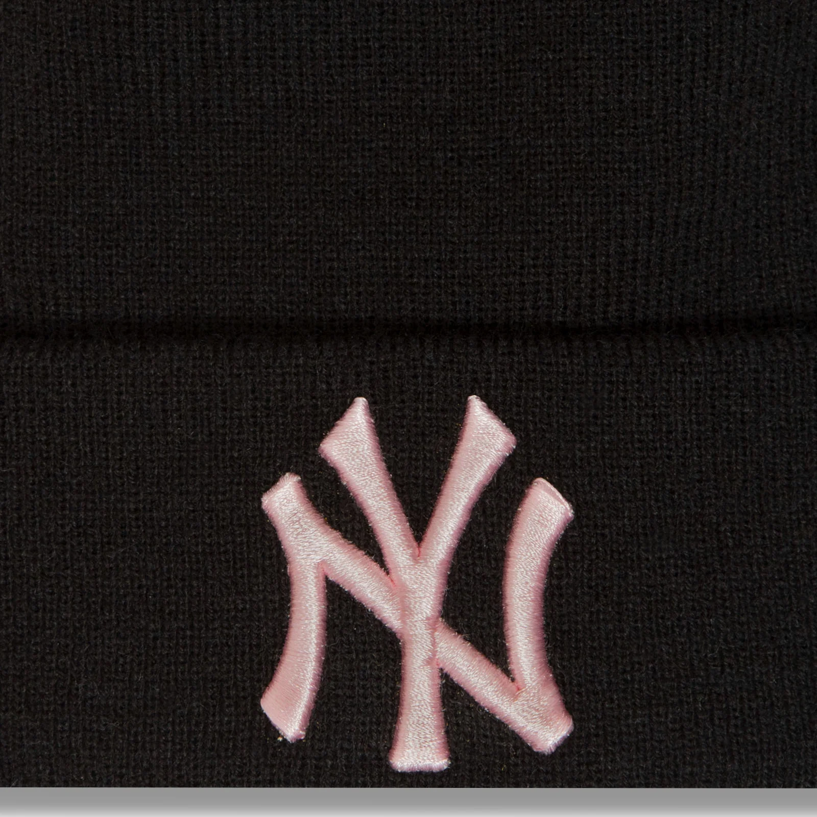 New Era New York Yankees Essential Cuff Knit Beanie - Black - Image 3