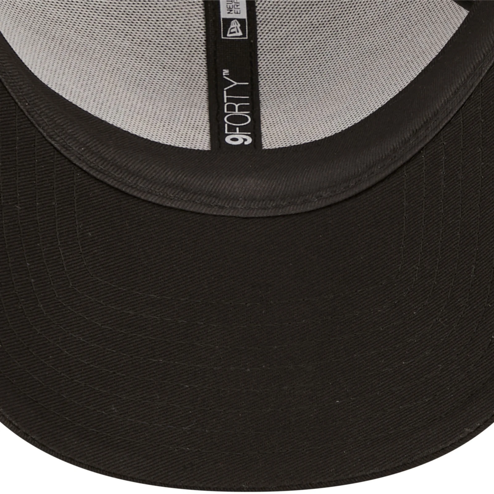 New Era New York Yankees Gradient Infill 9FORTY Cap - Black - Image 5