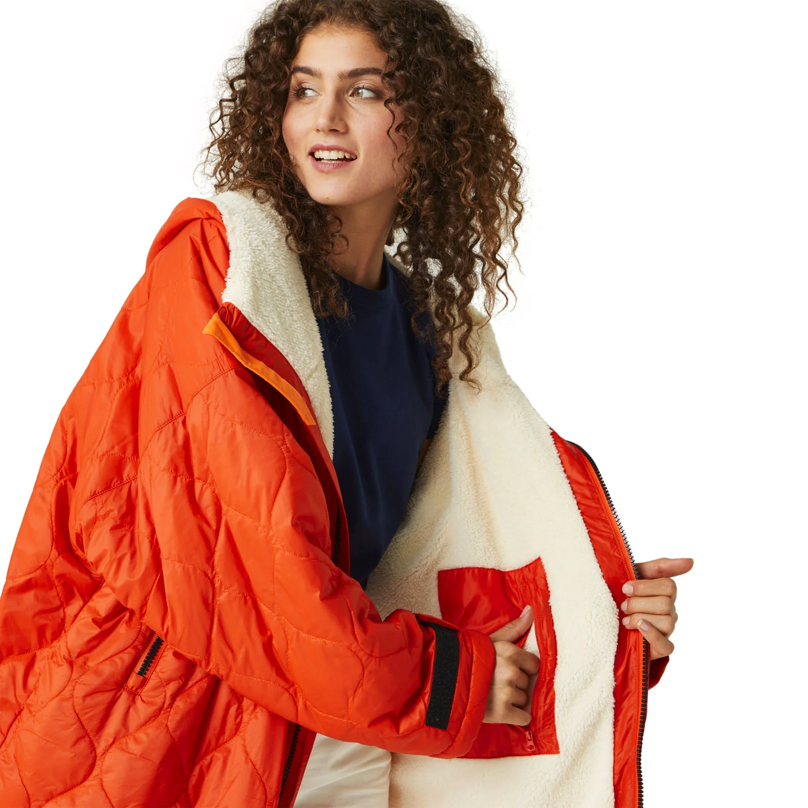 Regatta Adults Quilted Sprit Of Adventure Changing Robe - Image 22