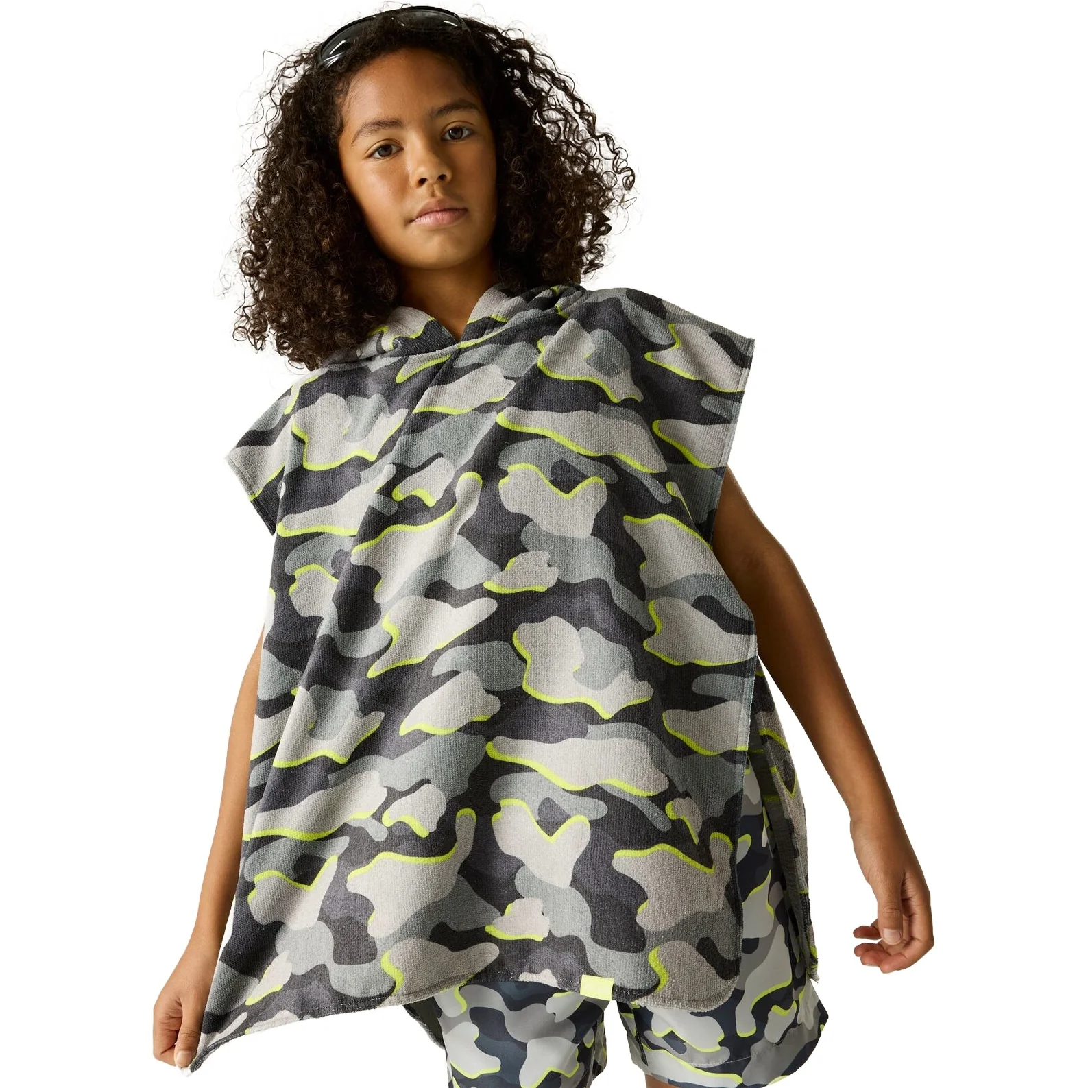 Regatta Kids Hooded Towel Poncho - Image 3