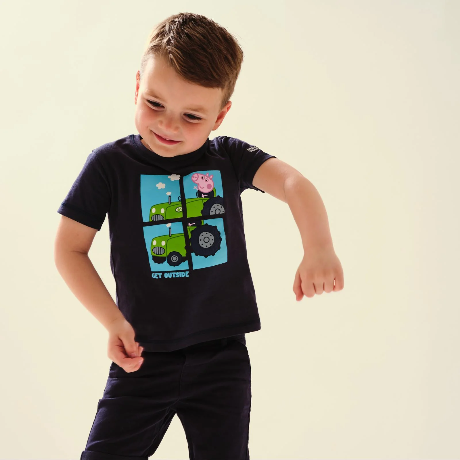Regatta Kids Peppa Pig Printed Crew Neck T-Shirt - Image 24
