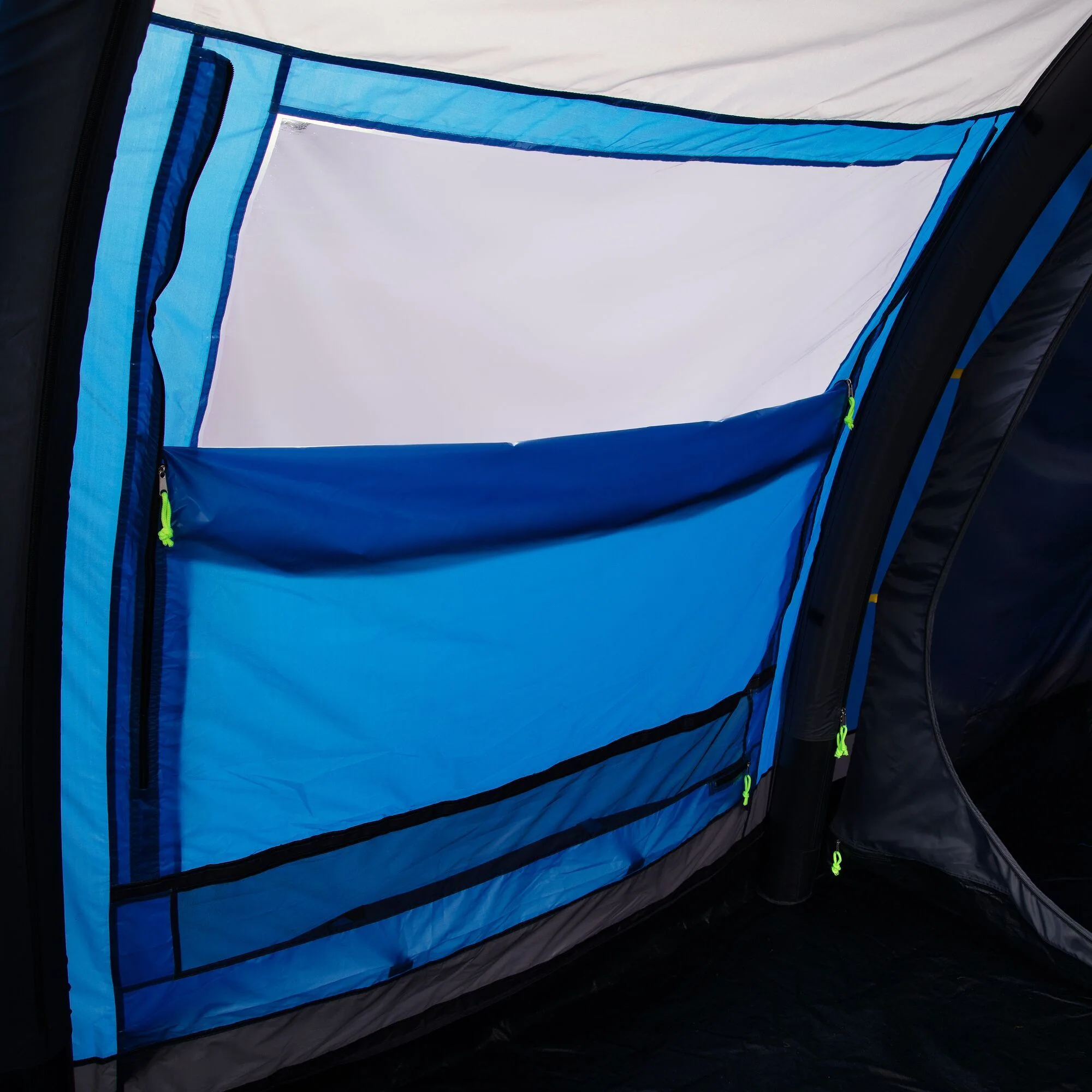 Regatta Kolima 3-Man Inflatable Family Tent - Laser/Ebony - One Size - Image 4