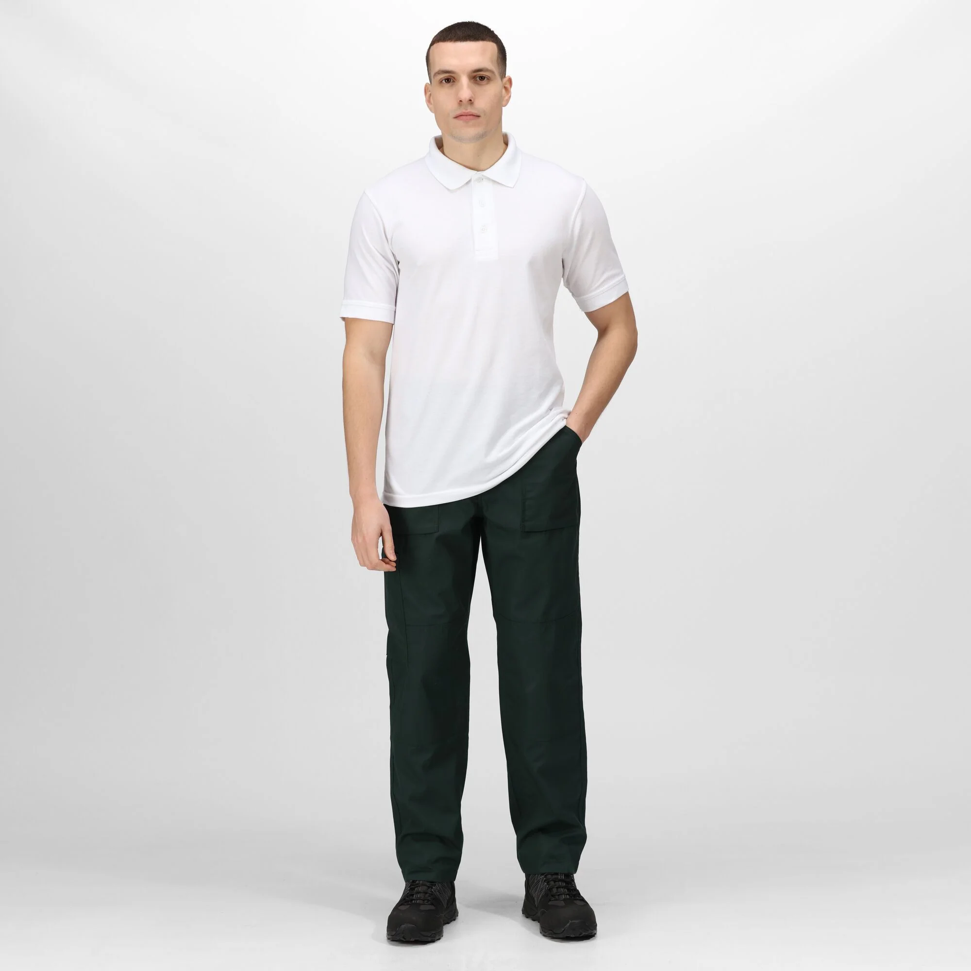 Regatta Mens Action Multi Pocket Cargo Trousers - Image 2