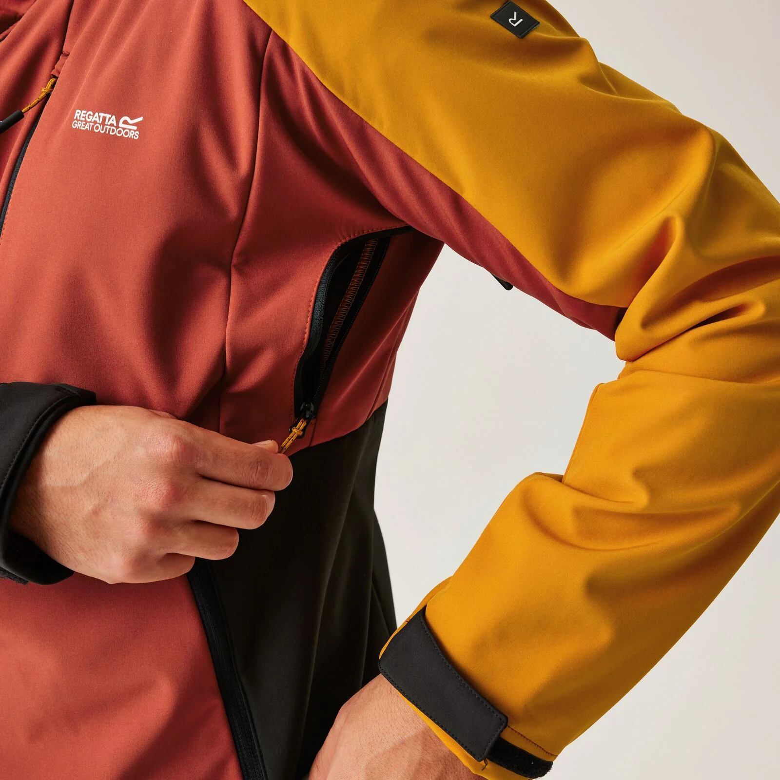 Regatta Mens Hewitts X Softshell Jacket - Image 28