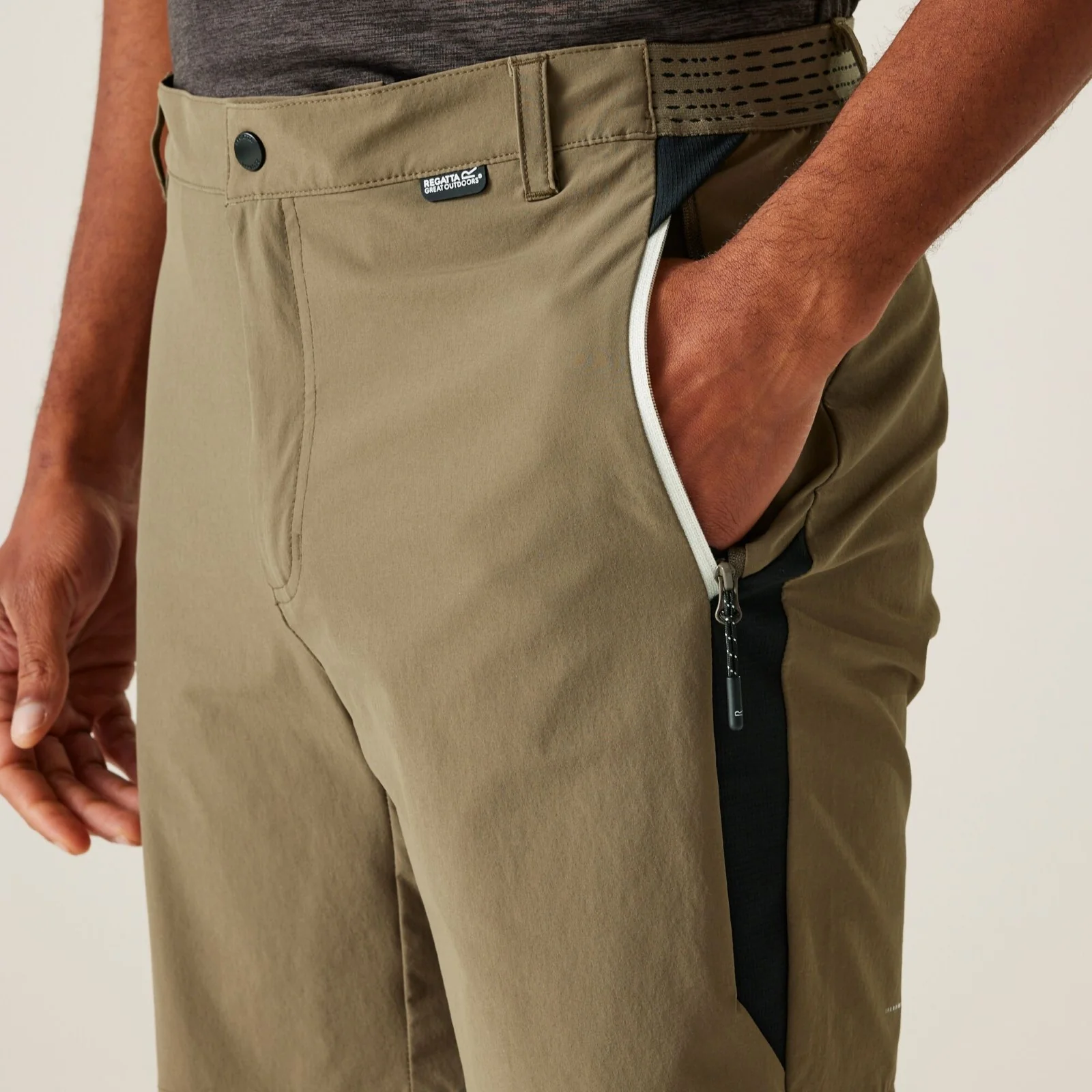 Regatta Mens Mountain II Walking Shorts - Image 20