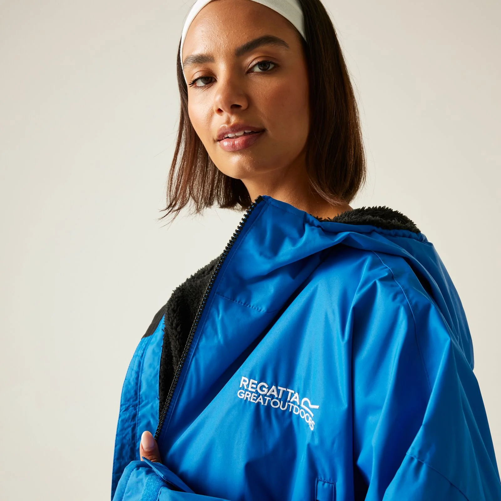 Regatta Outdoor Active Adults Waterproof Changing Robe - Image 64