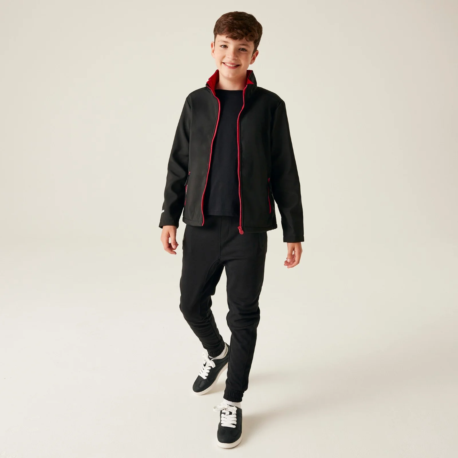 Regatta Professional Kids Ablaze 2 Layer Softshell Jacket - Image 15