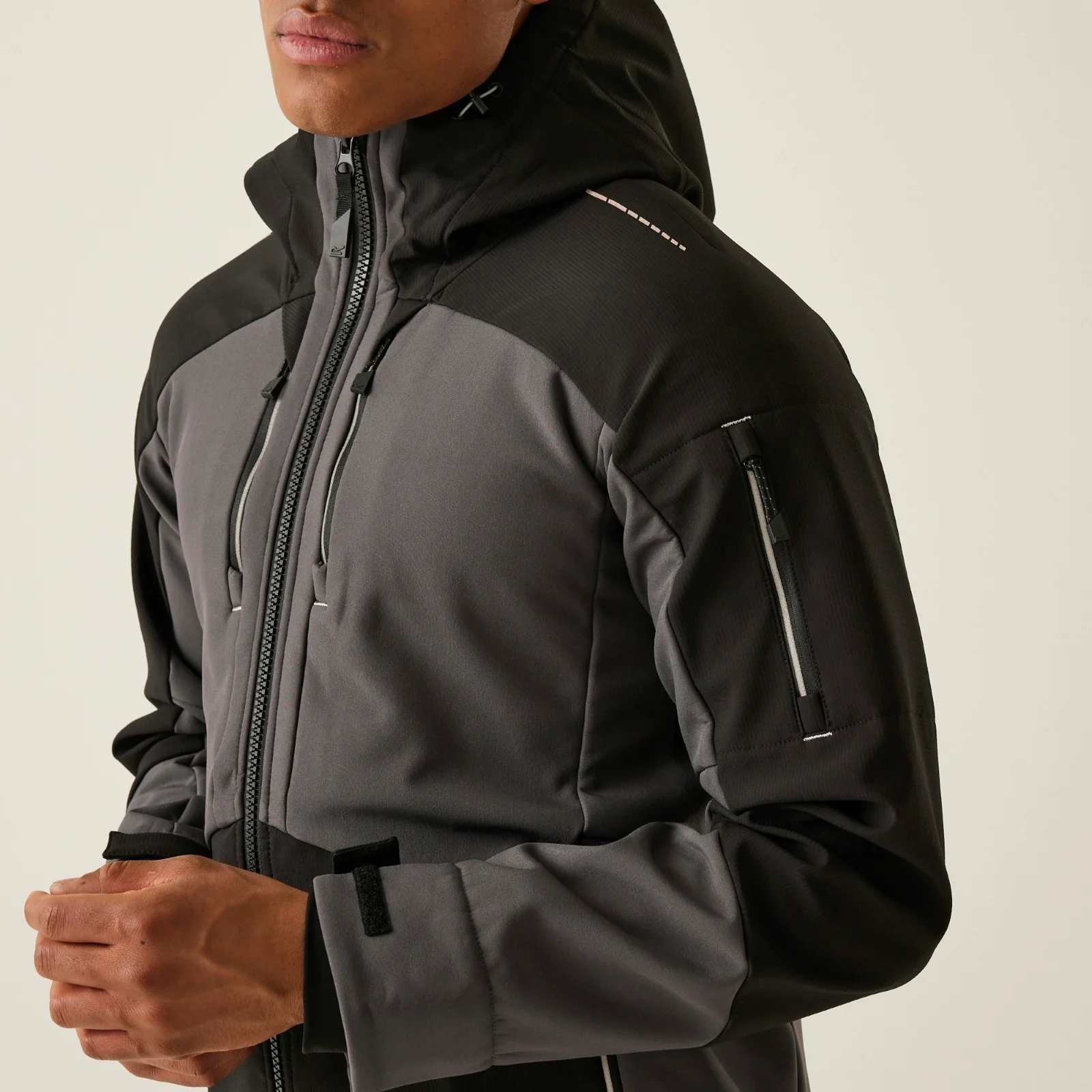 Regatta Professional Mens 4TEX Stretch 3 Layer Softshell Jacket - Image 4
