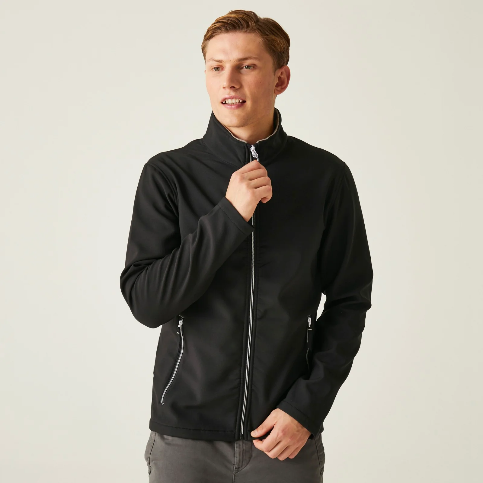 Regatta Professional Mens Ascender 2 Layer Softshell Jacket
