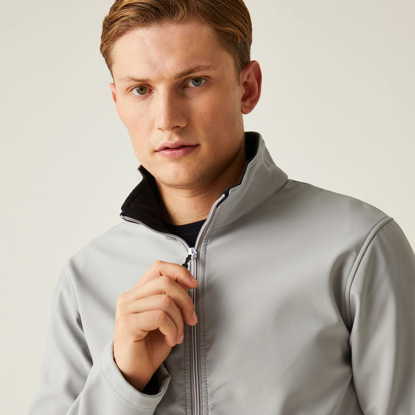 Regatta Professional Mens Ascender 2 Layer Softshell Jacket - Image 13