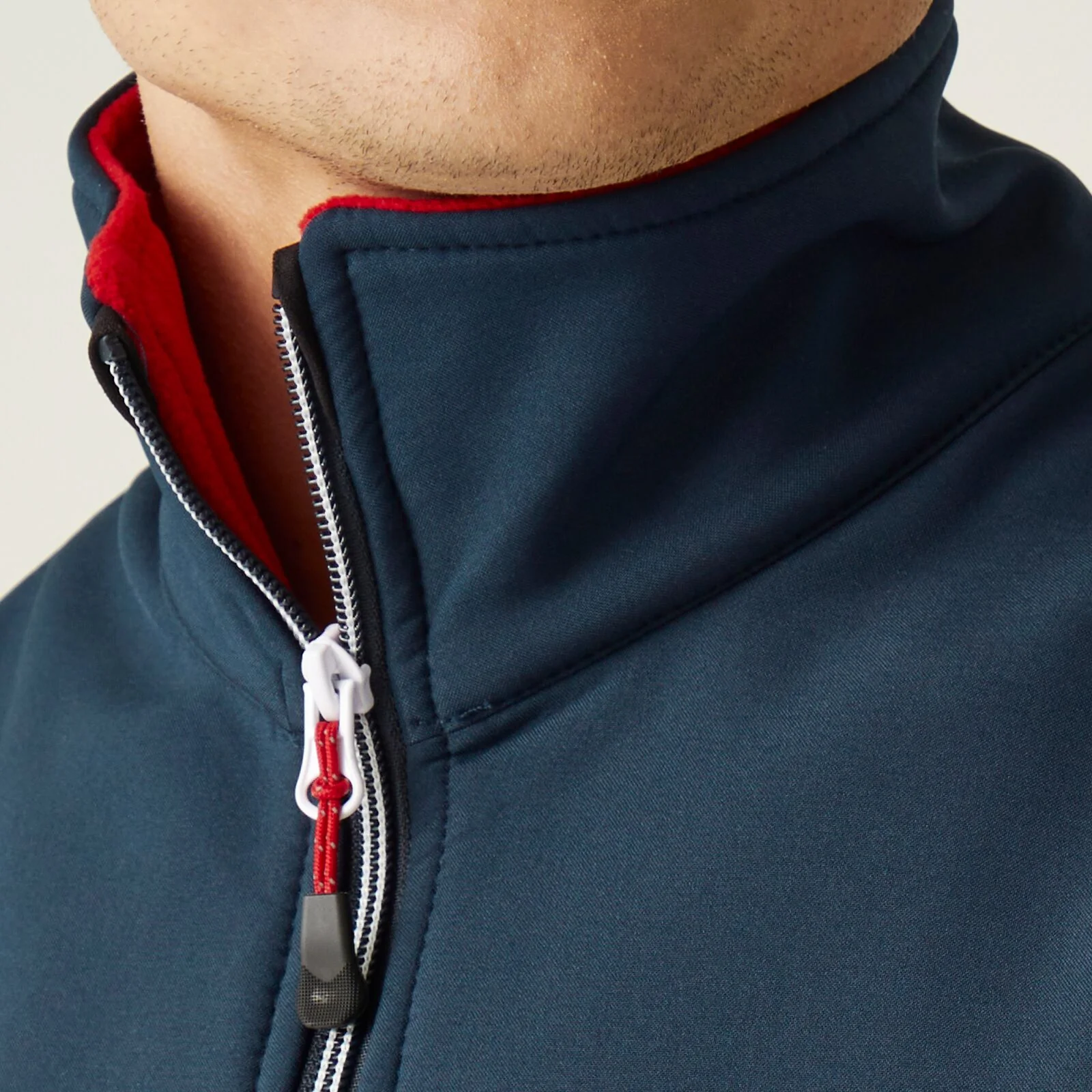 Regatta Professional Mens Ascender Softshell Gilet - Image 18