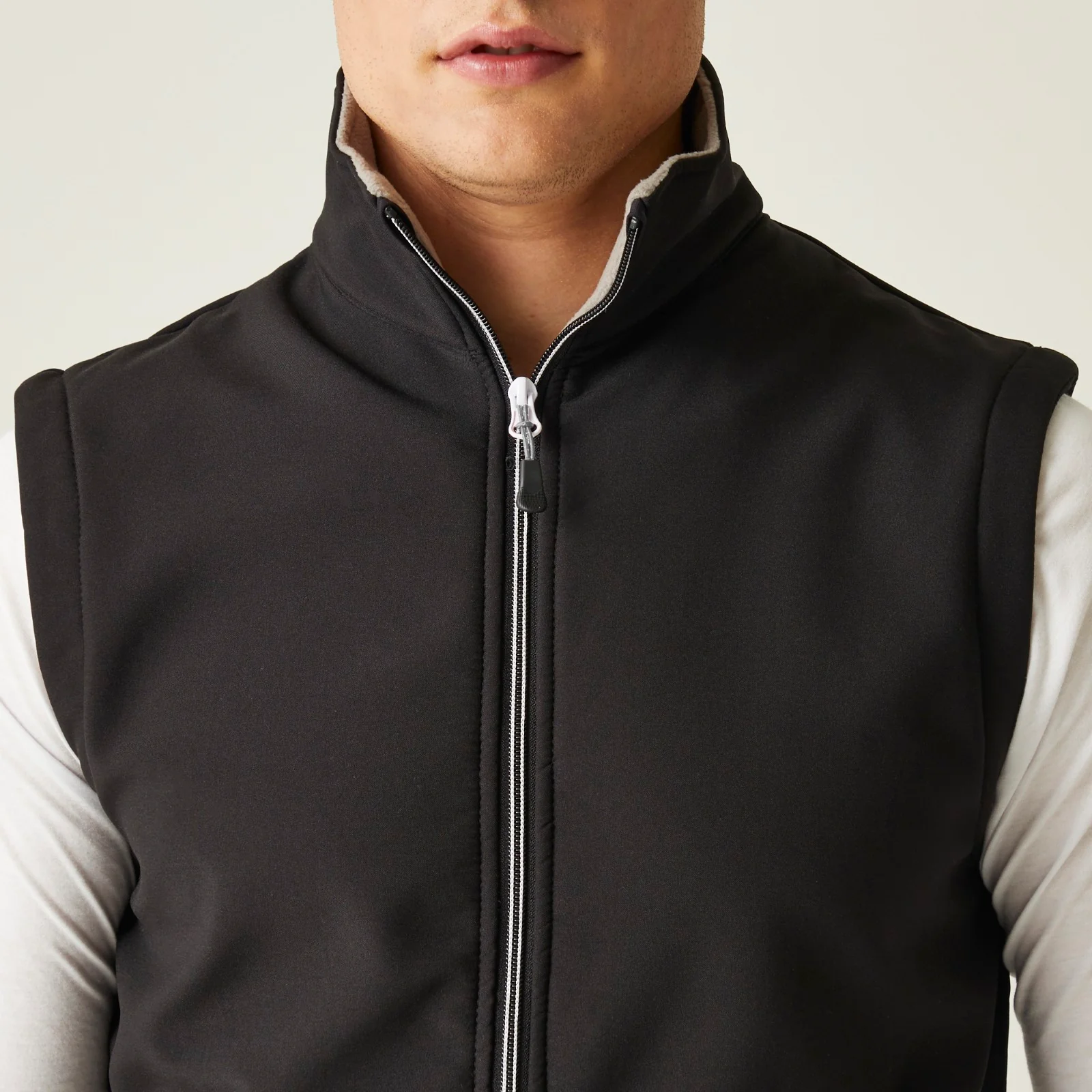 Regatta Professional Mens Ascender Softshell Gilet - Image 4