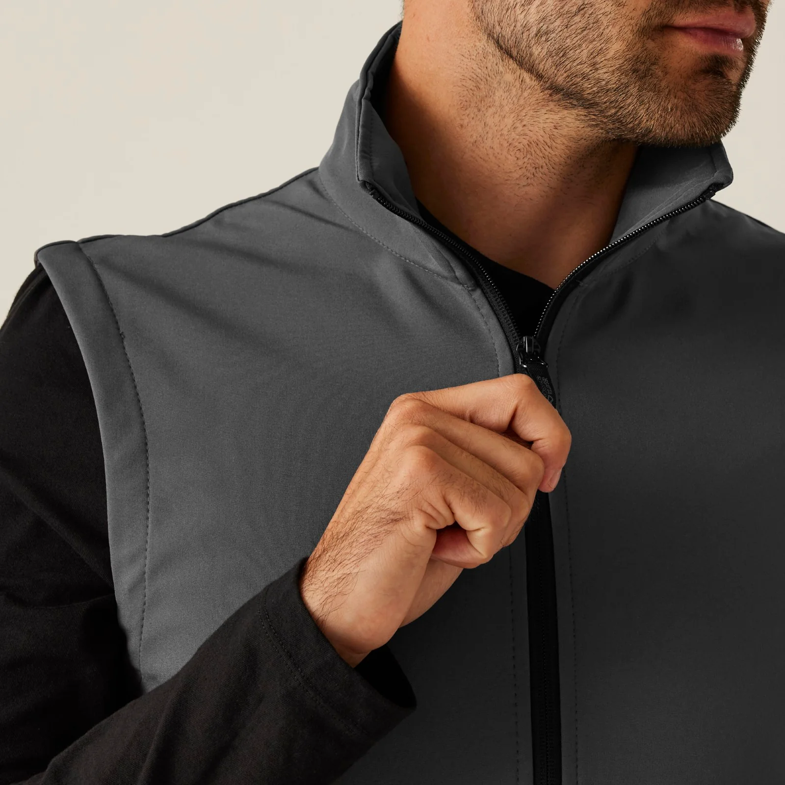 Regatta Professional Mens Classic Printable Softshell Gilet - Image 11