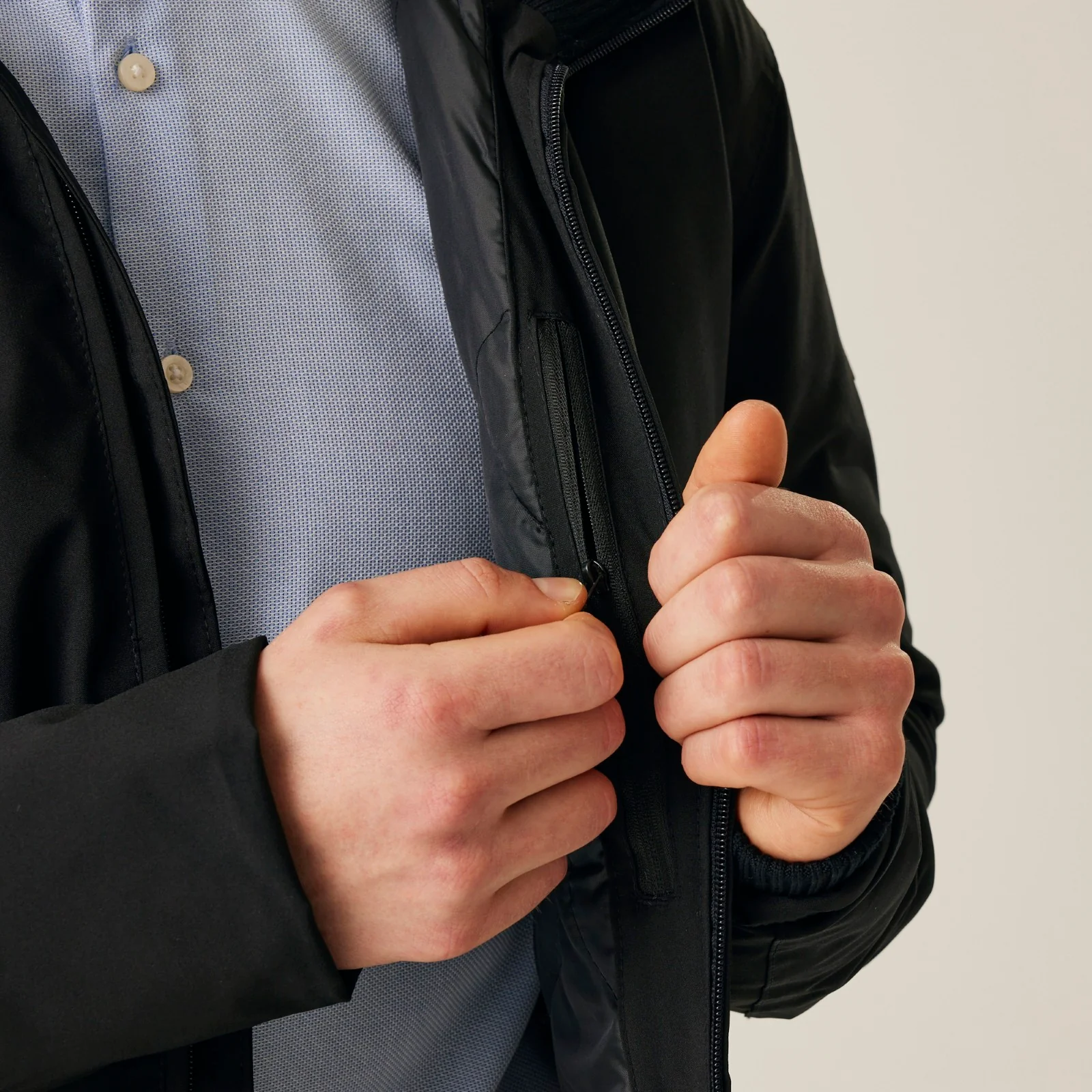 Regatta Professional Mens Hampton Executive Waterproof Jacket - Image 9