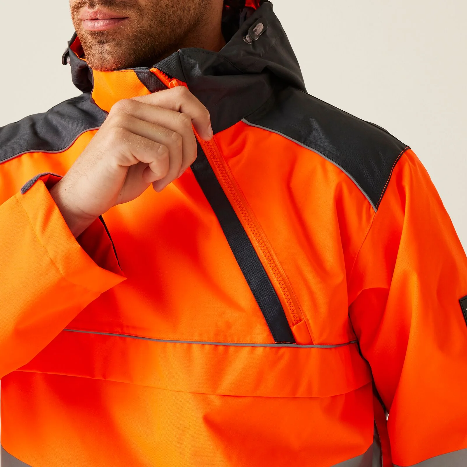 Regatta Professional Mens Hi-VIS Tactical Windbreaker - Image 10