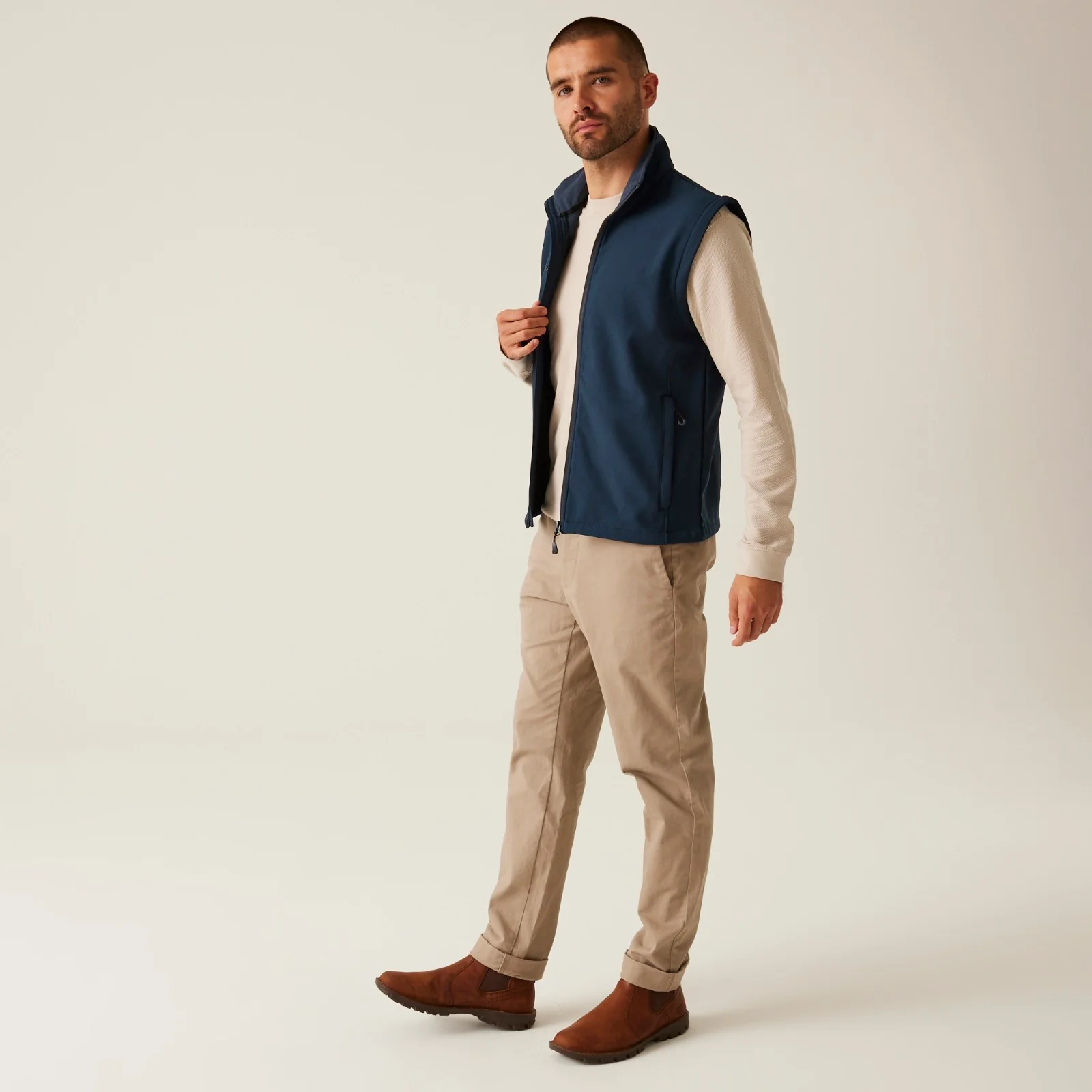 Regatta Professional Mens Honestly Made Softshell Gilet - Image 6