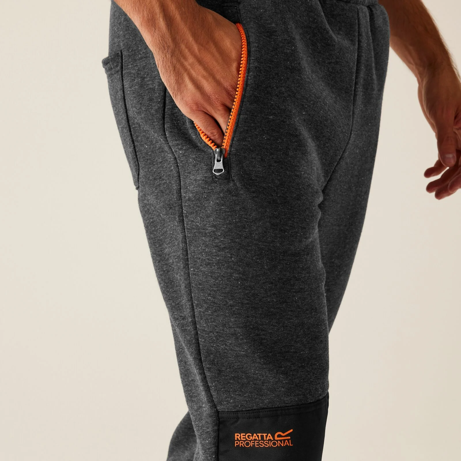 Regatta Professional Mens Jeopardize Joggers - Image 8