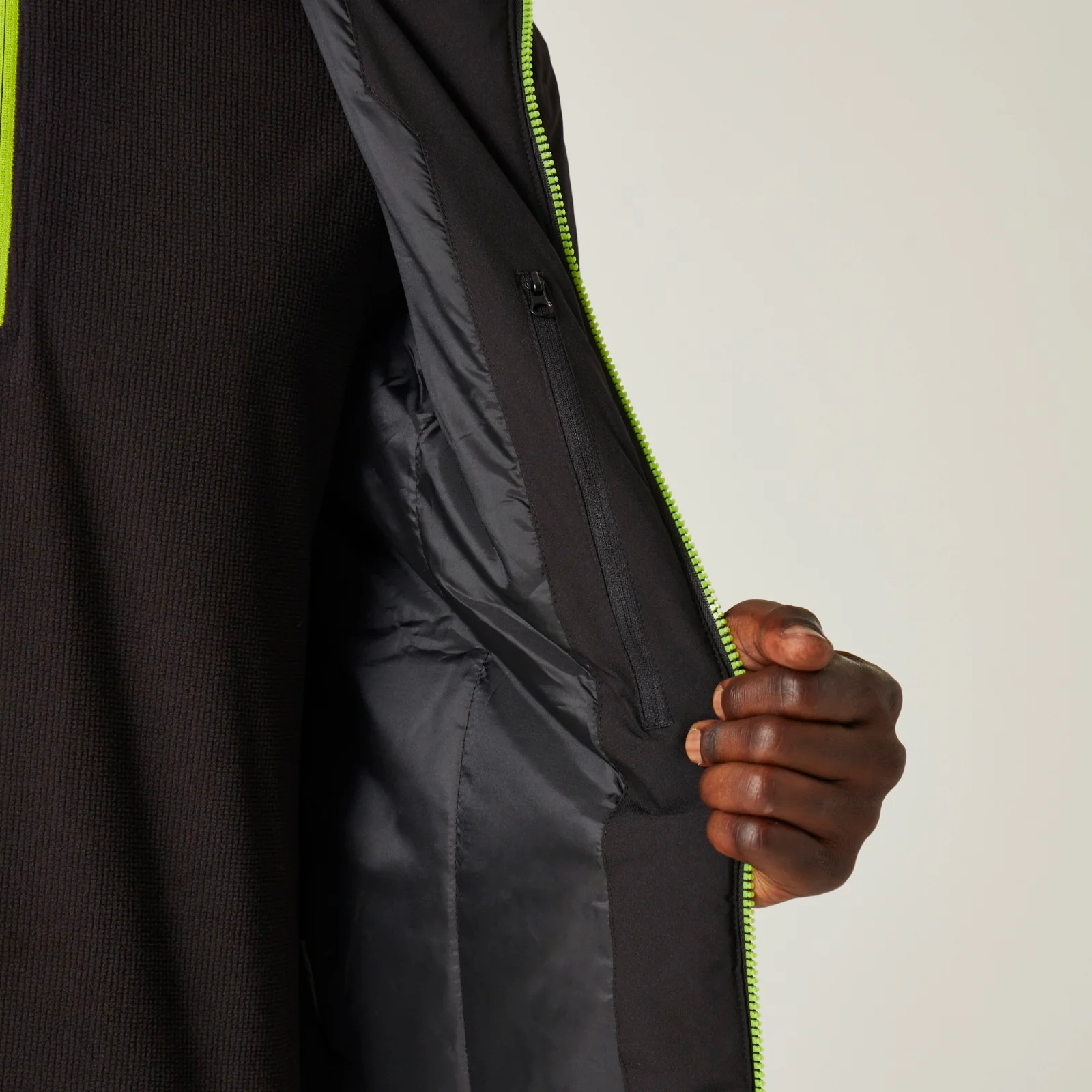 Regatta Professional Mens Navigate Insulated Waterproof Jacket - Image 29
