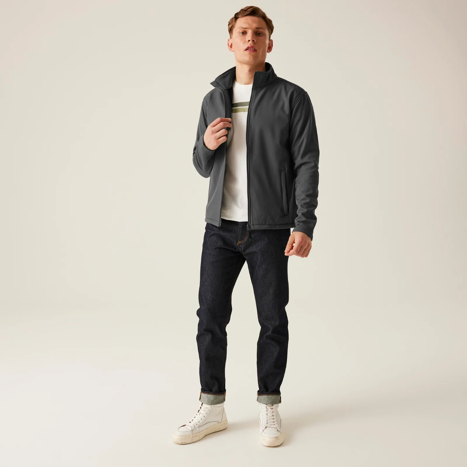 Regatta Professional Mens Reid Softshell Jacket - Image 9