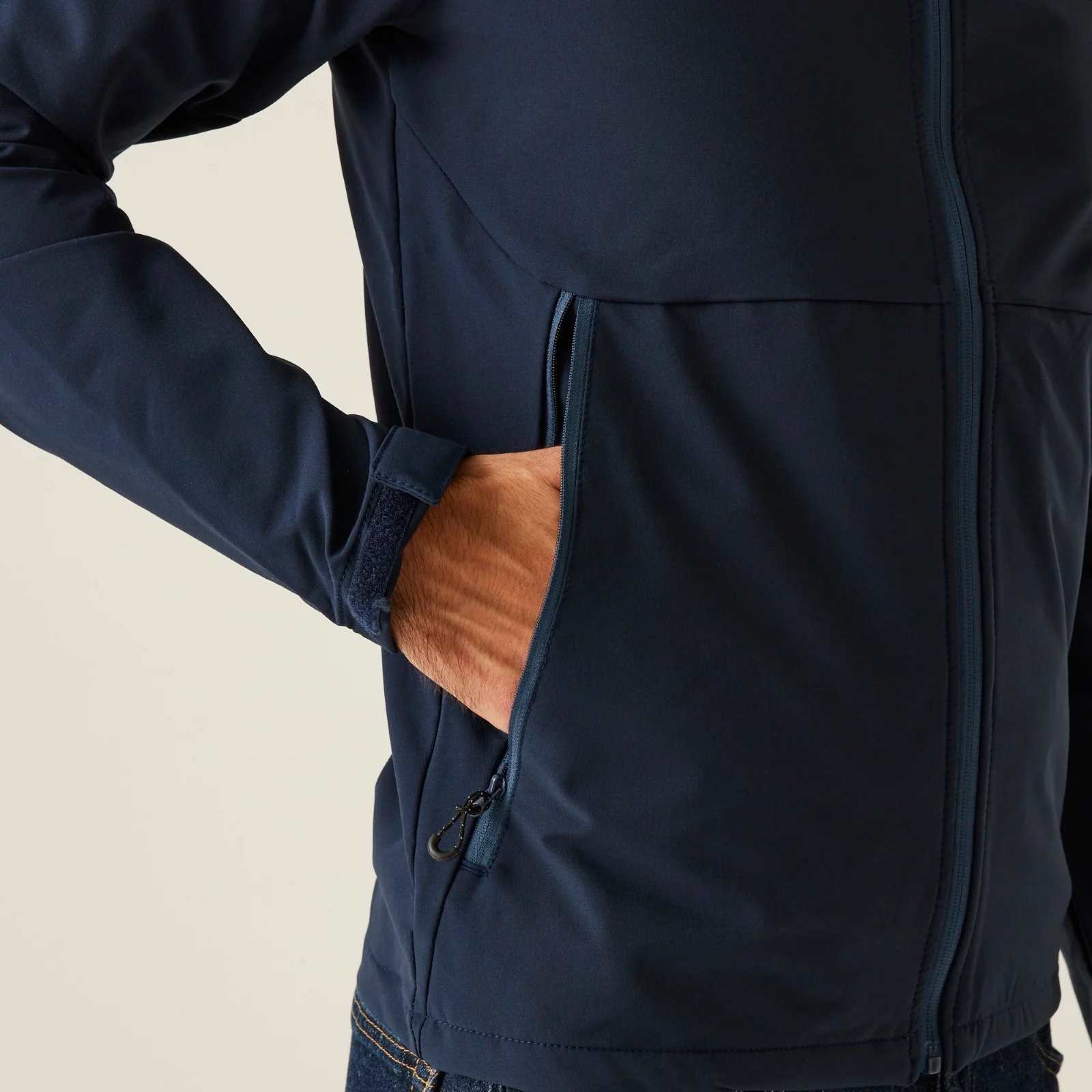 Regatta Professional Mens X-Pro Prolite Stretch Softshell Jacket - Image 9