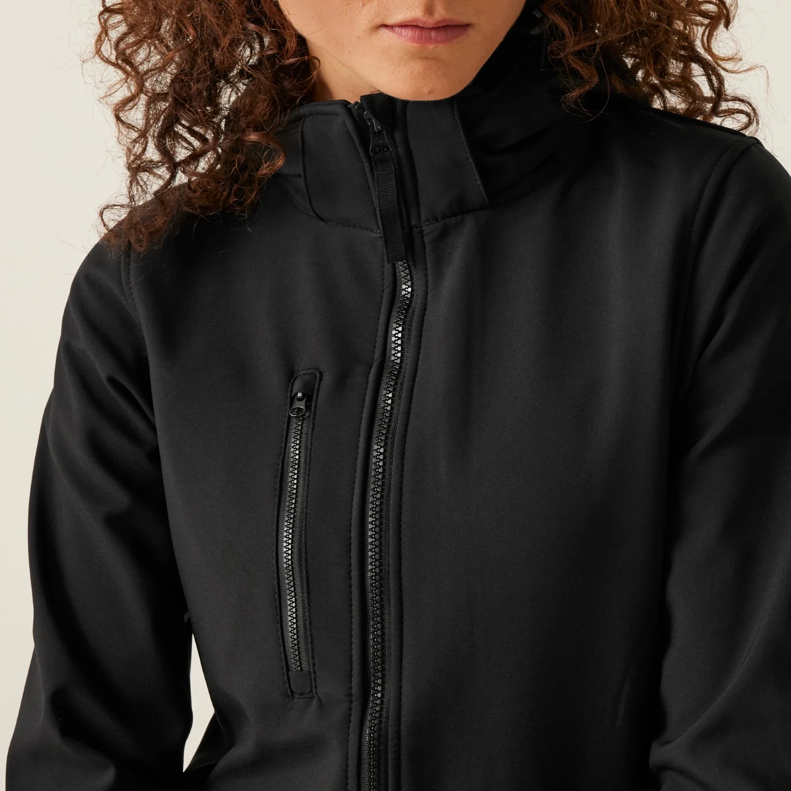 Regatta Professional Womens Venturer Printable Softshell Jacket - Image 24