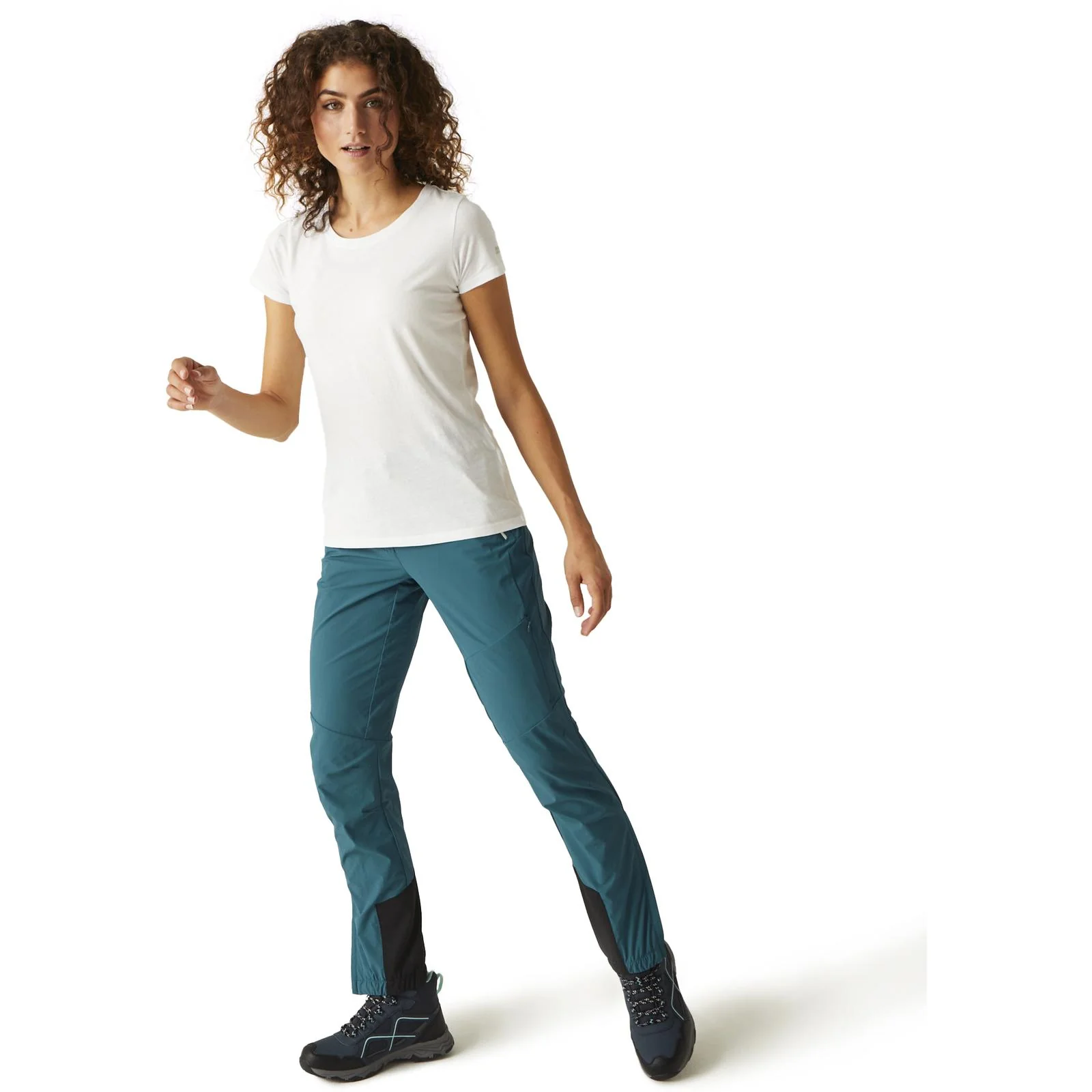 Regatta Womens Mountain III Walking Trousers - Image 10