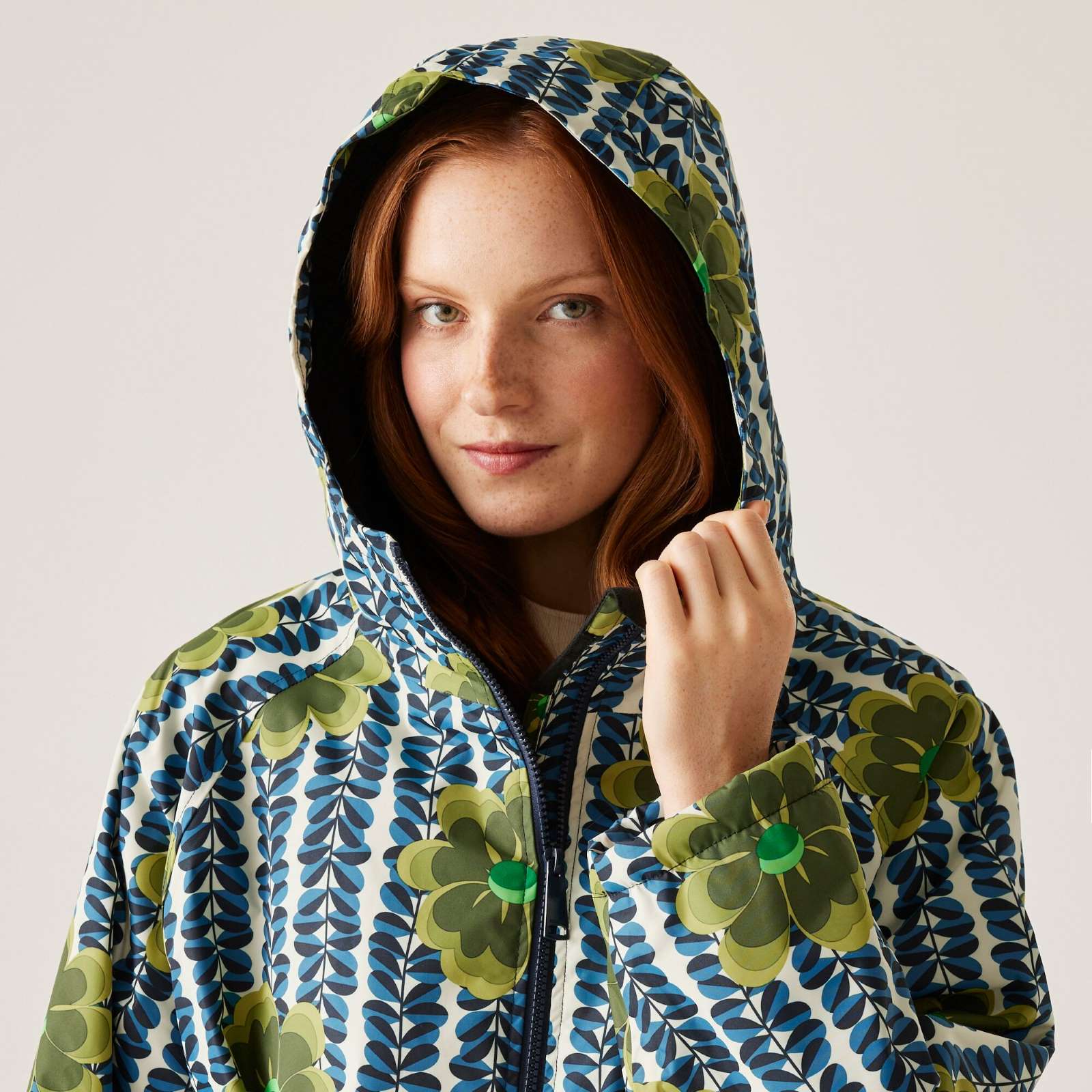 Regatta Womens Orla Kiely Waterproof Fleece Lined Changing Robe - Image 108