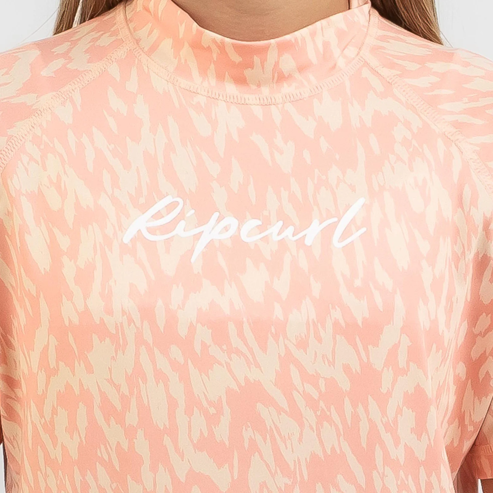 Rip Curl Kids Script Short Sleeve Rash Vest T-Shirt - Blush - Image 4