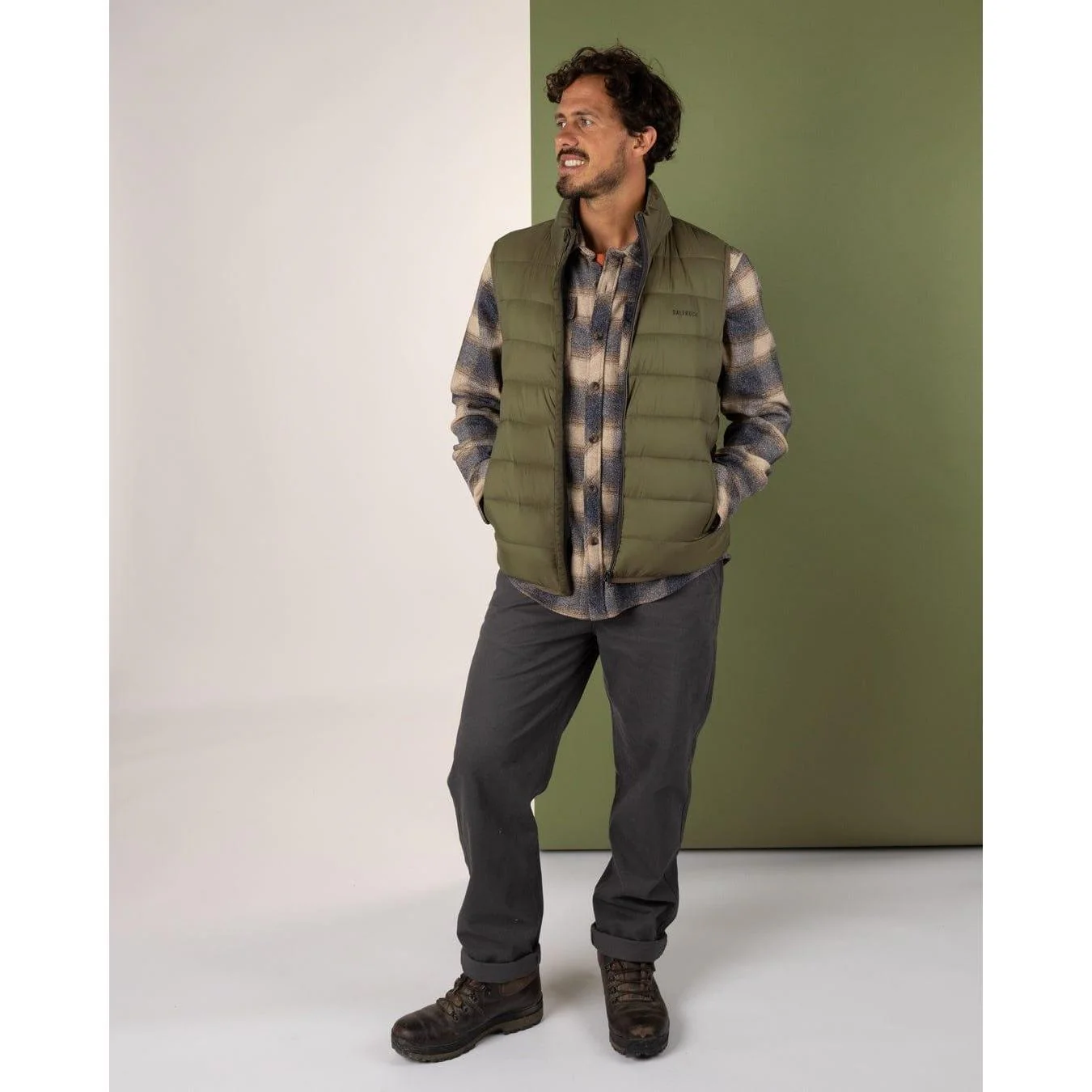 Saltrock Mens Resin Padded Gilet - Image 5