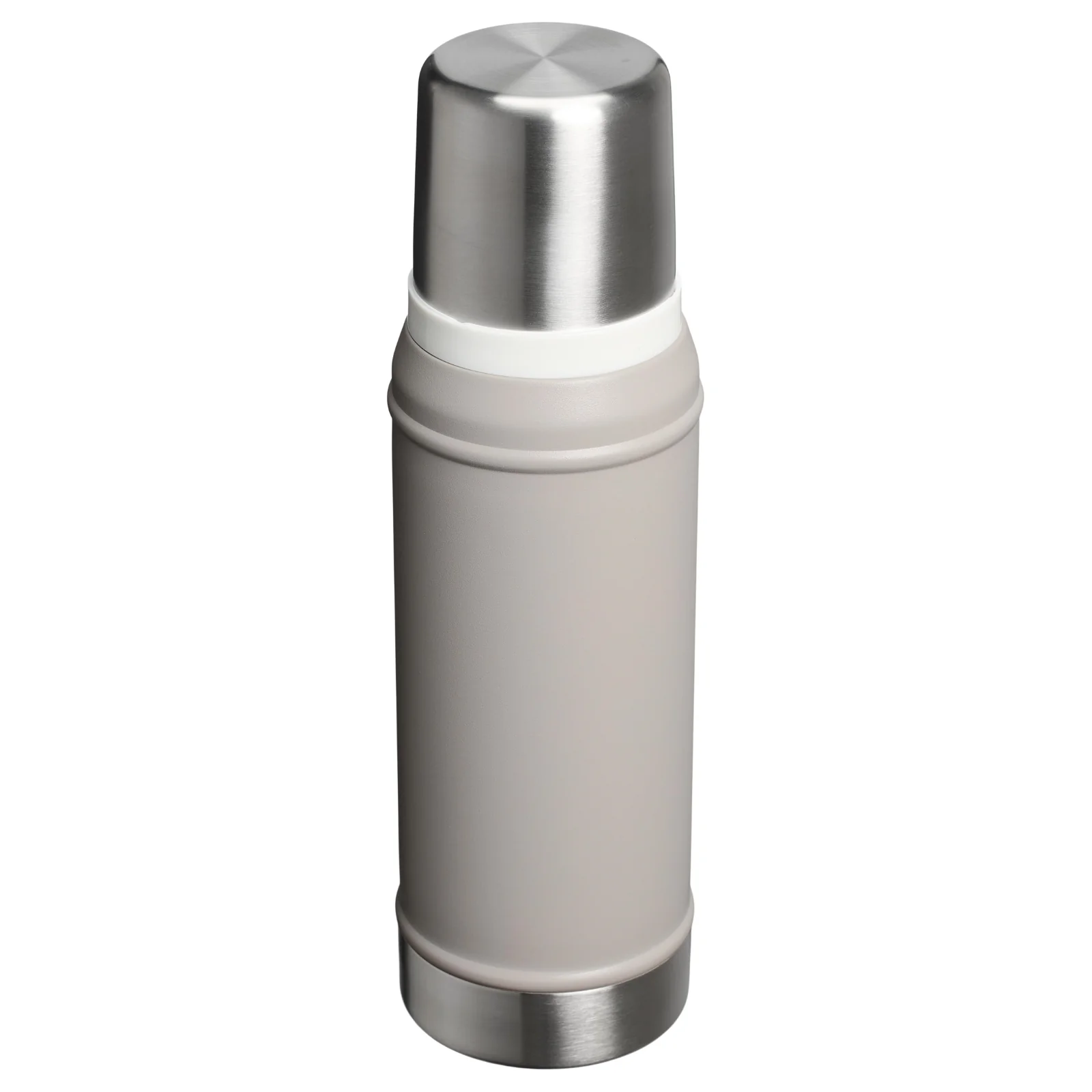 Stanley 0.75L Classic Legendary Thermal Cold Water Bottle - Image 29