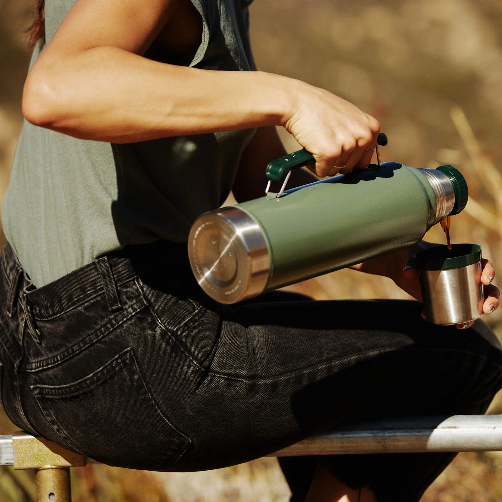 Stanley 1L Classic Legendary Thermal Cold Water Bottle - Image 41