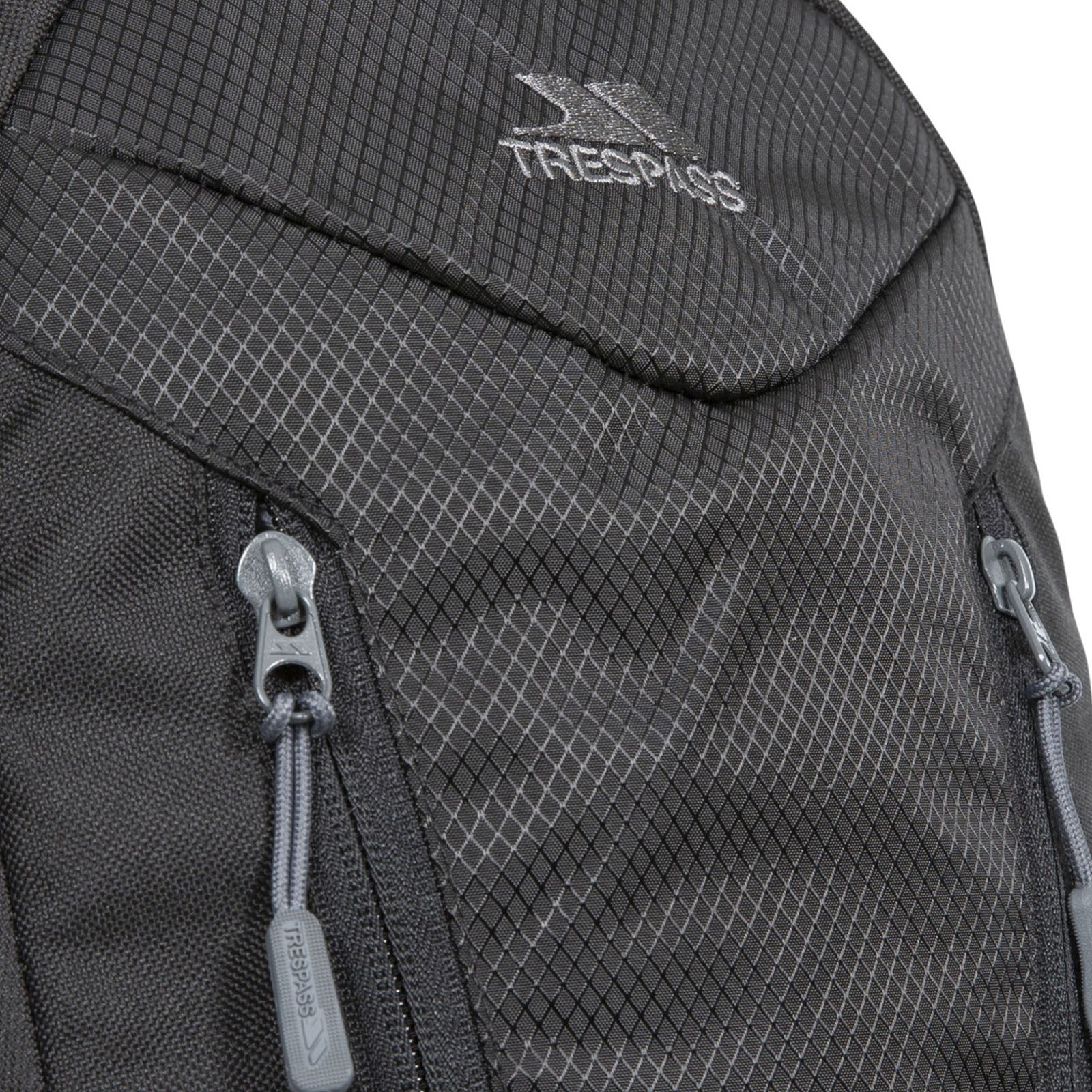 Trespass Bustle 25L Adjustable Strap Backpack - Image 22